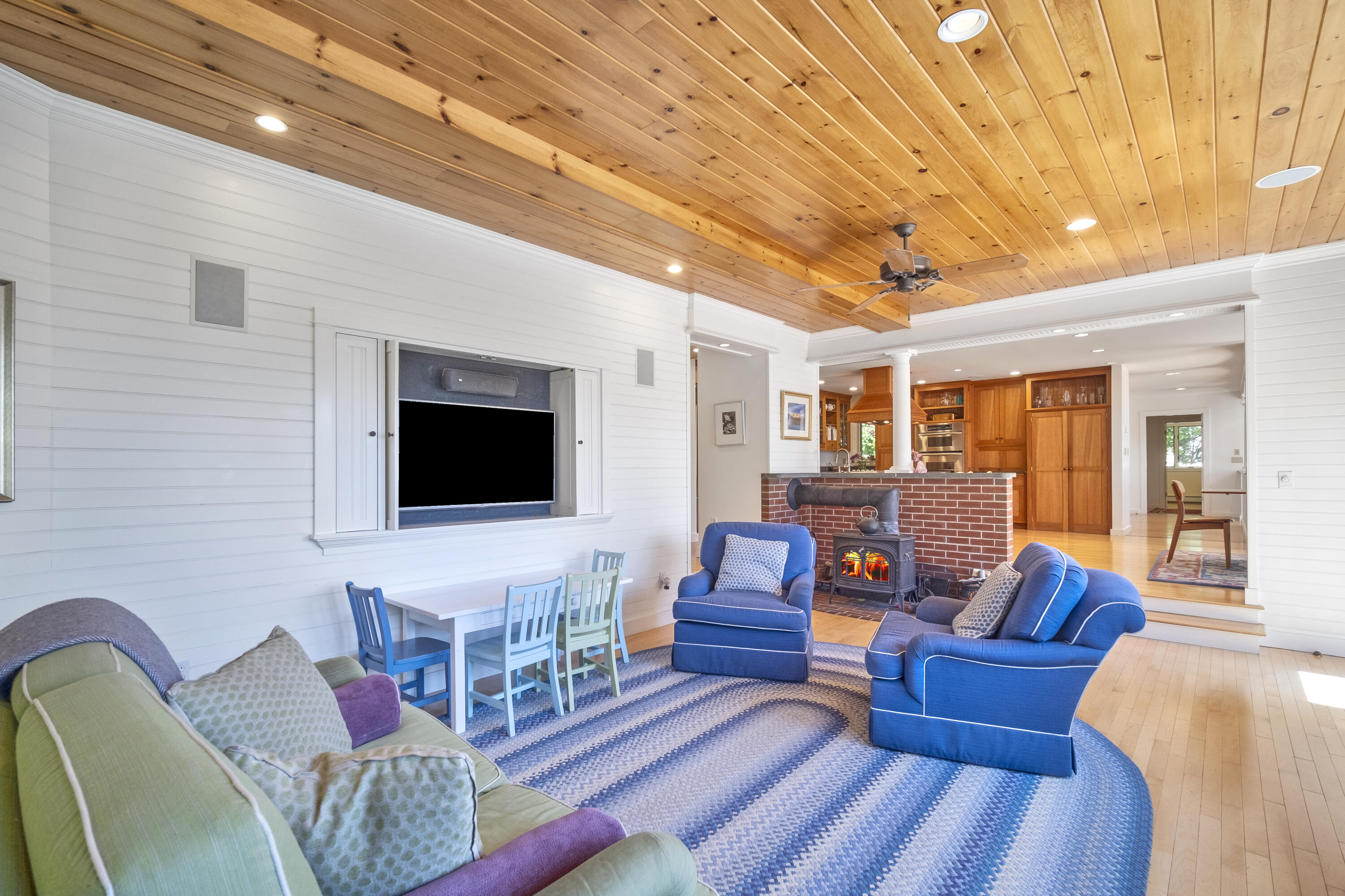 3 Lexington Lane