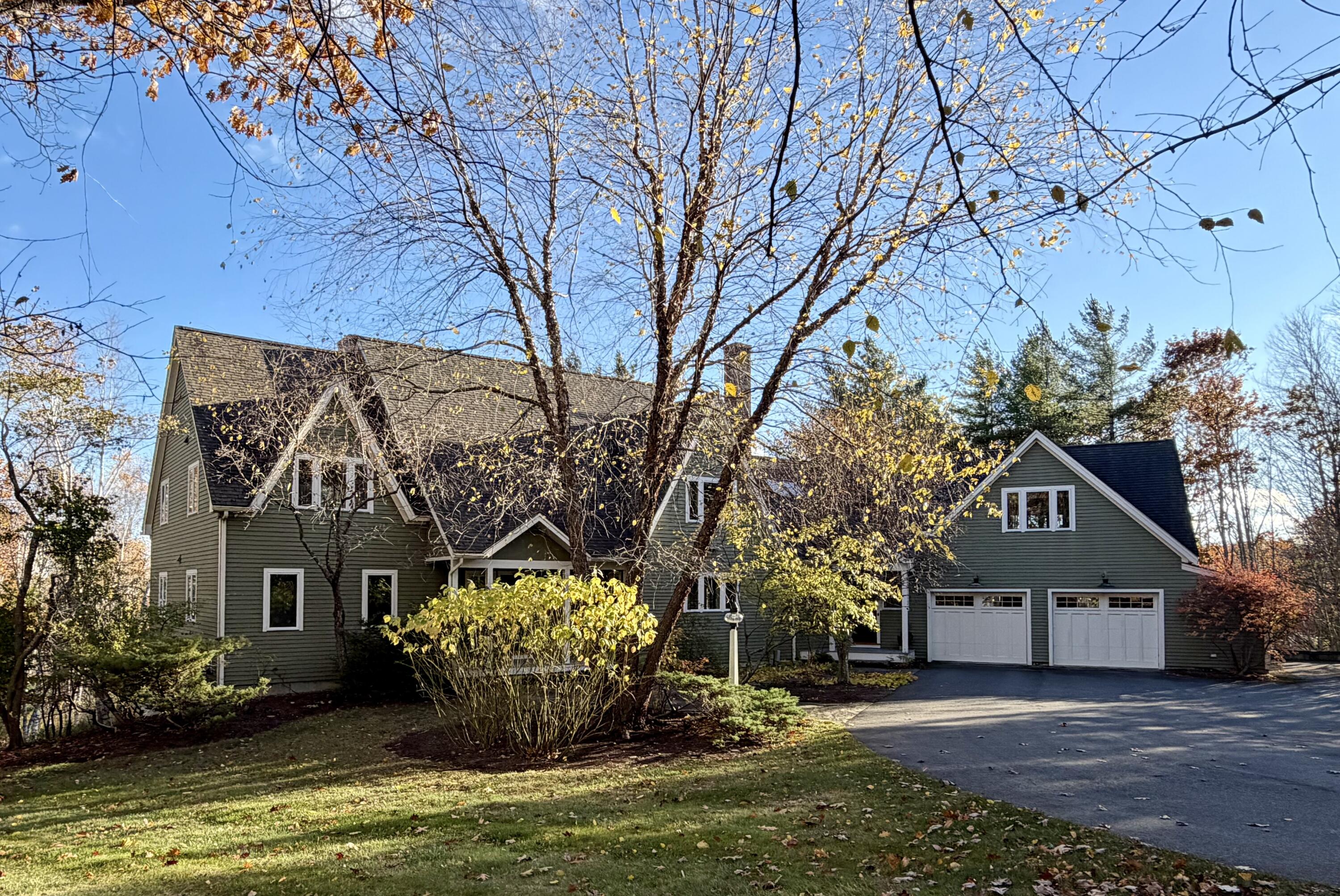 3 Lexington Lane