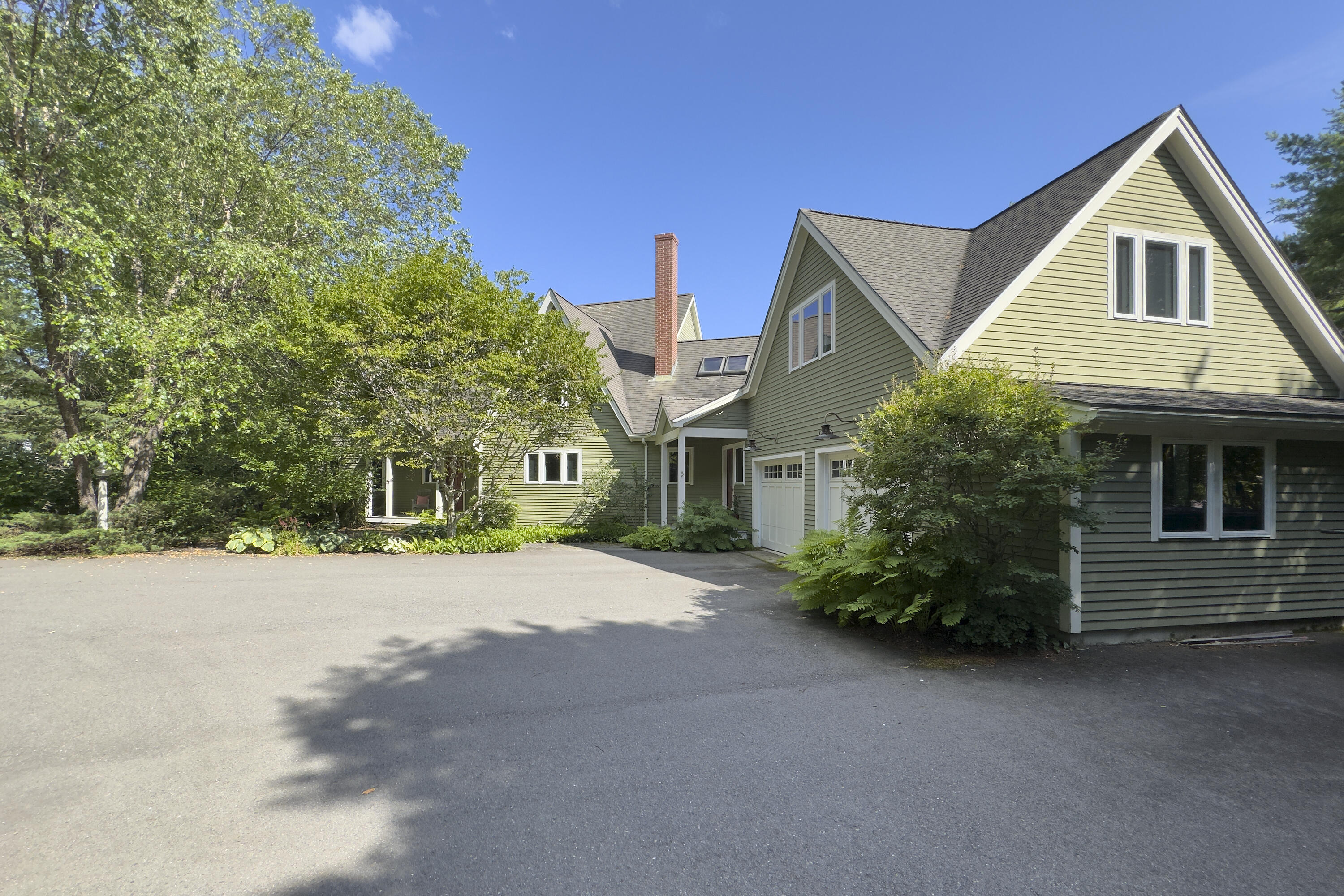 3 Lexington Lane