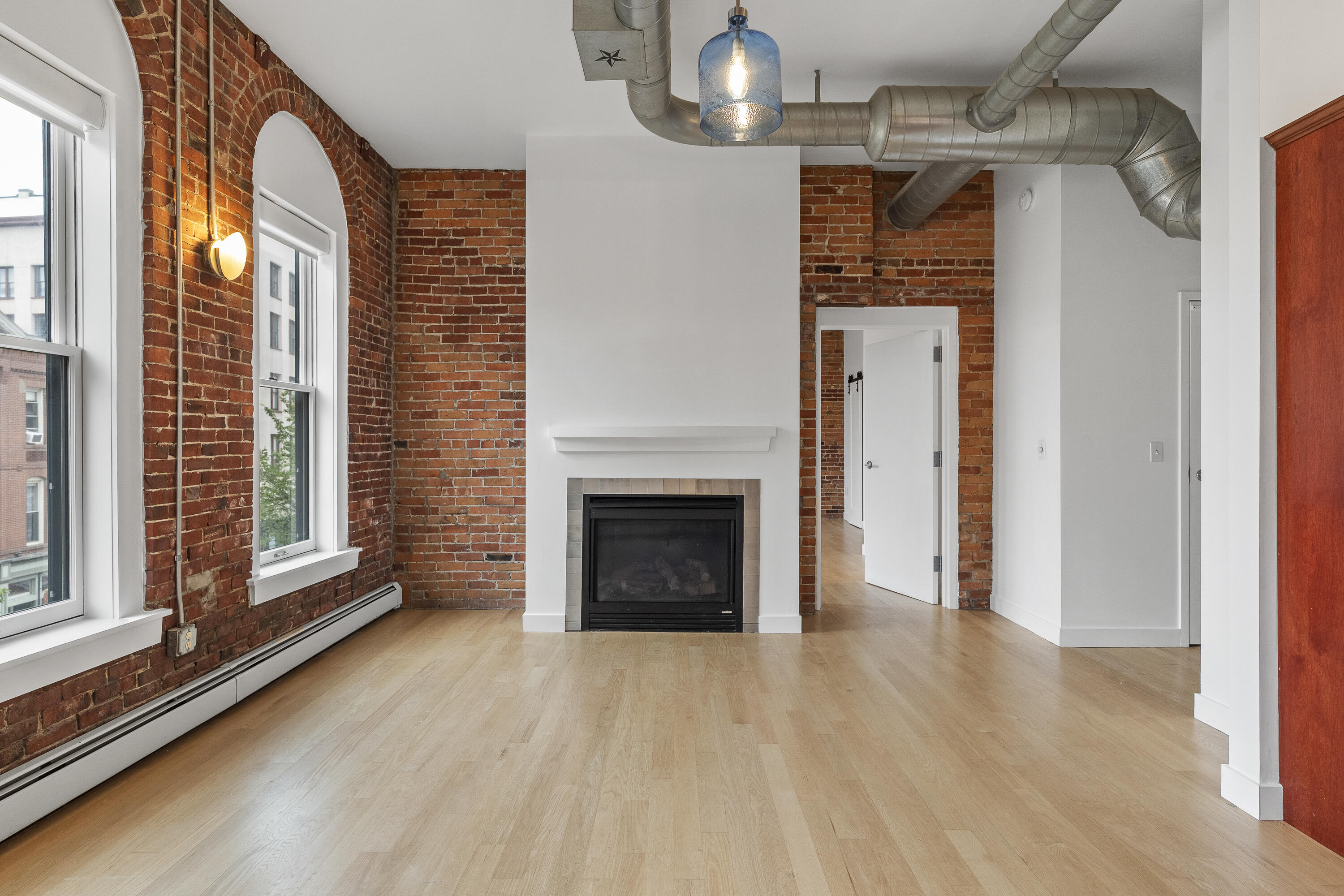 547 Congress Street 3B