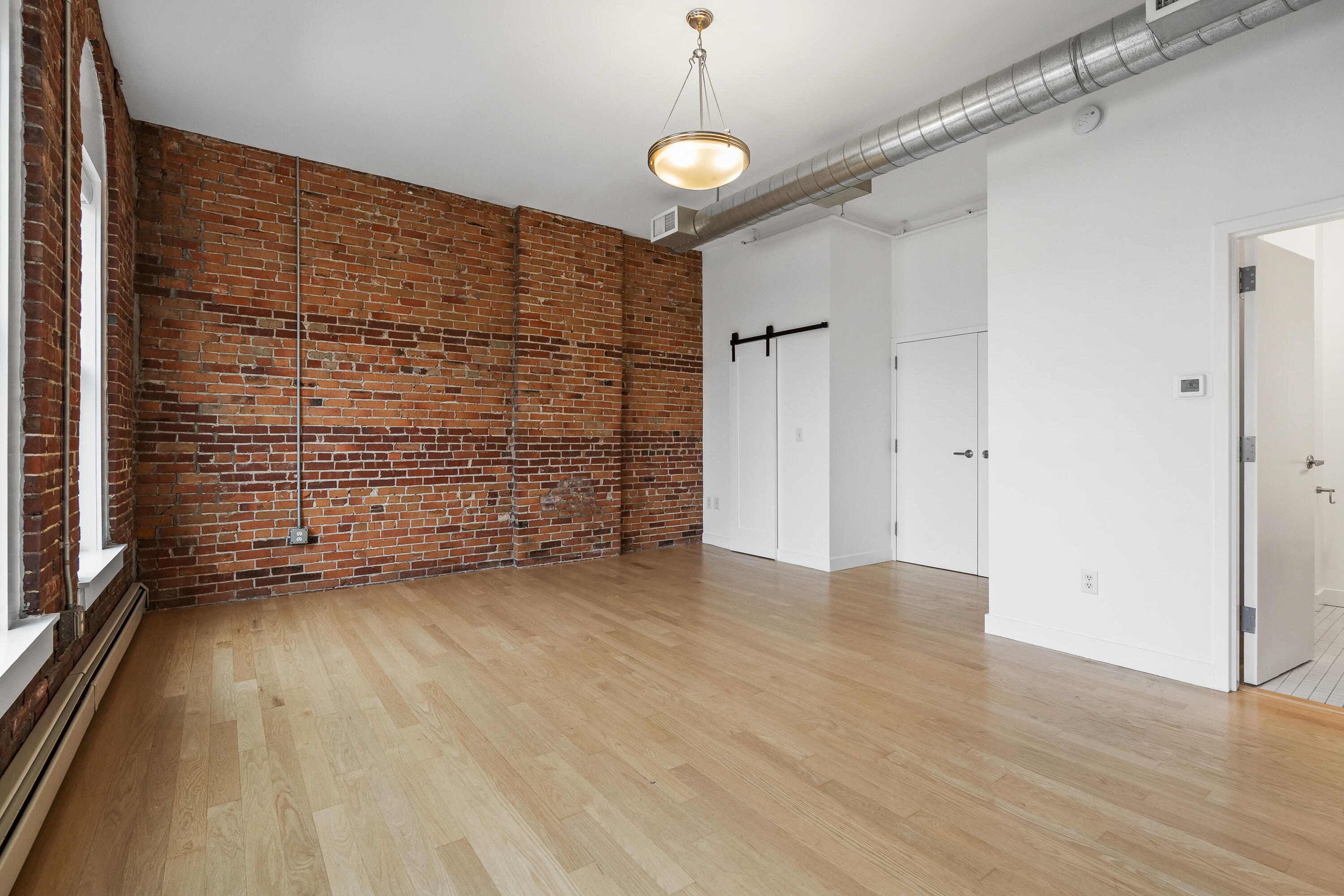 547 Congress Street 3B