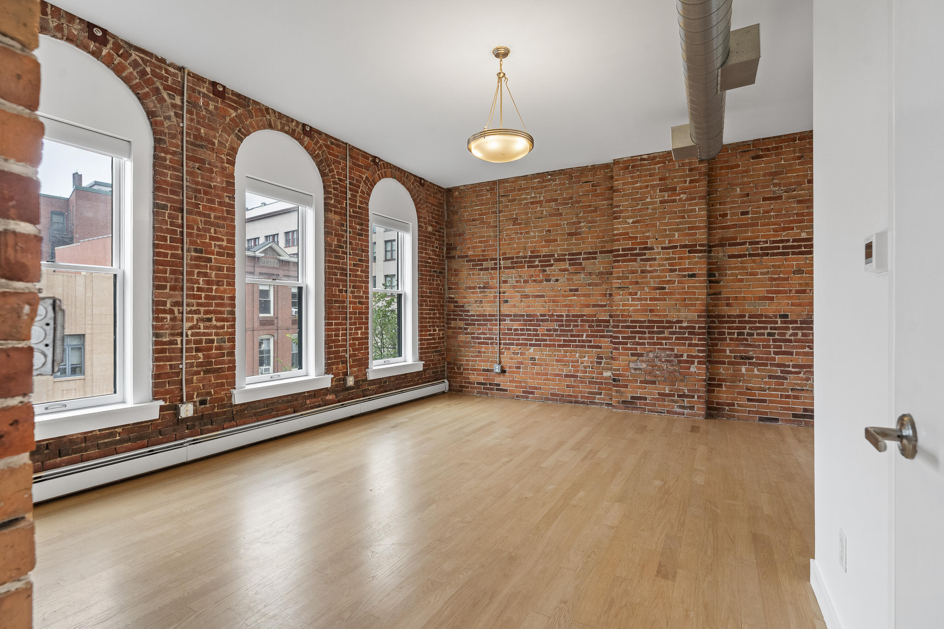547 Congress Street 3B