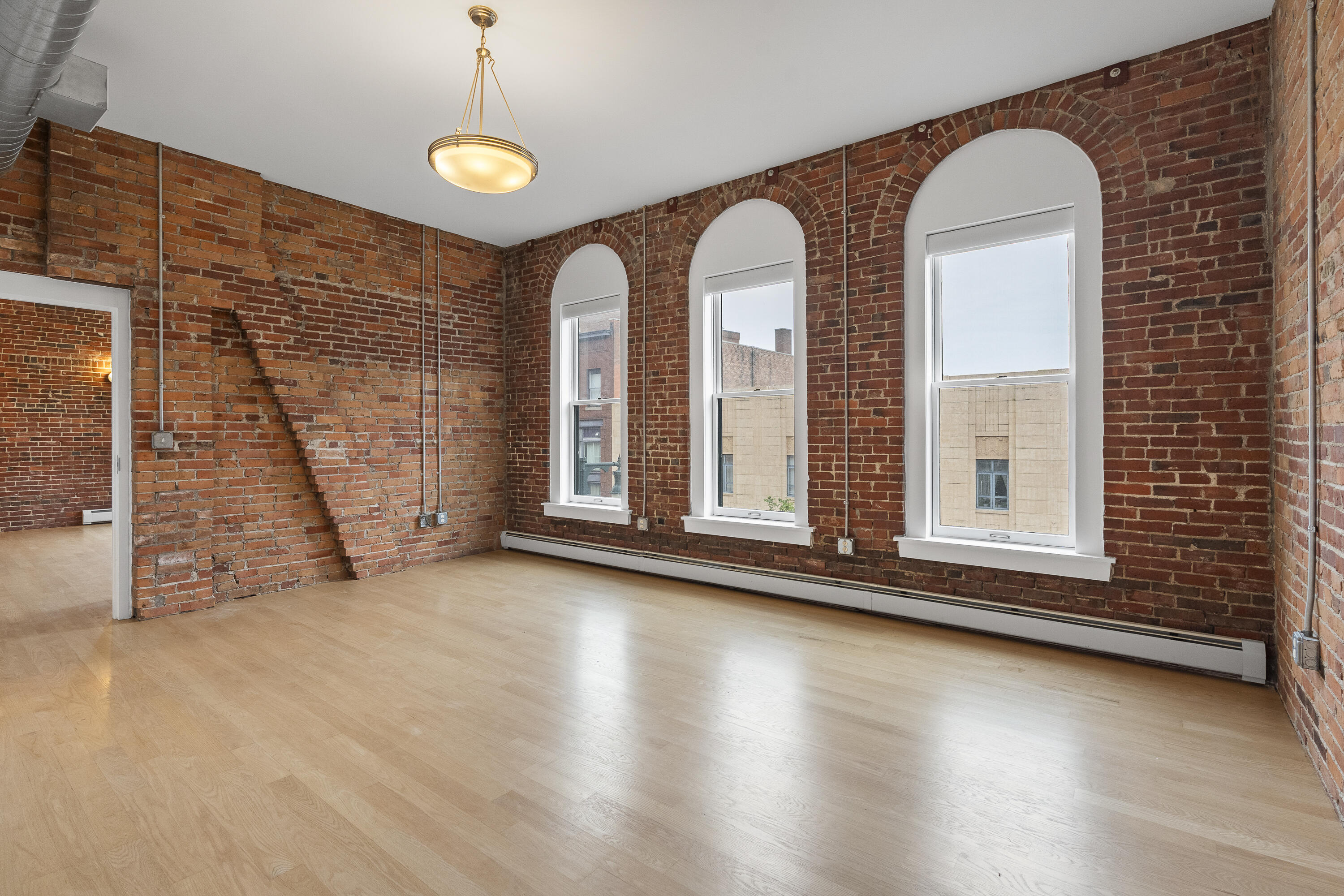 547 Congress Street 3B