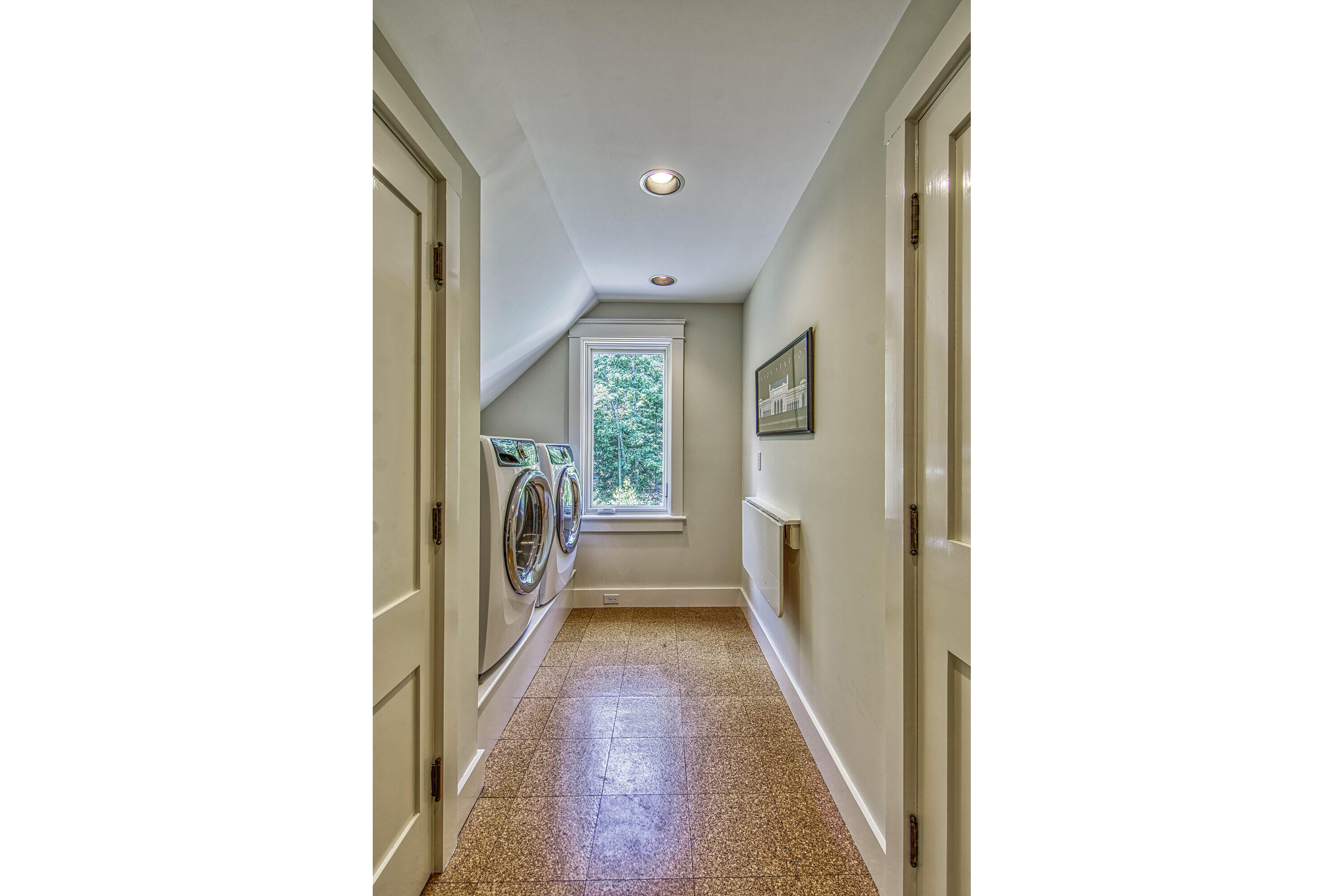 131 Mountain Road