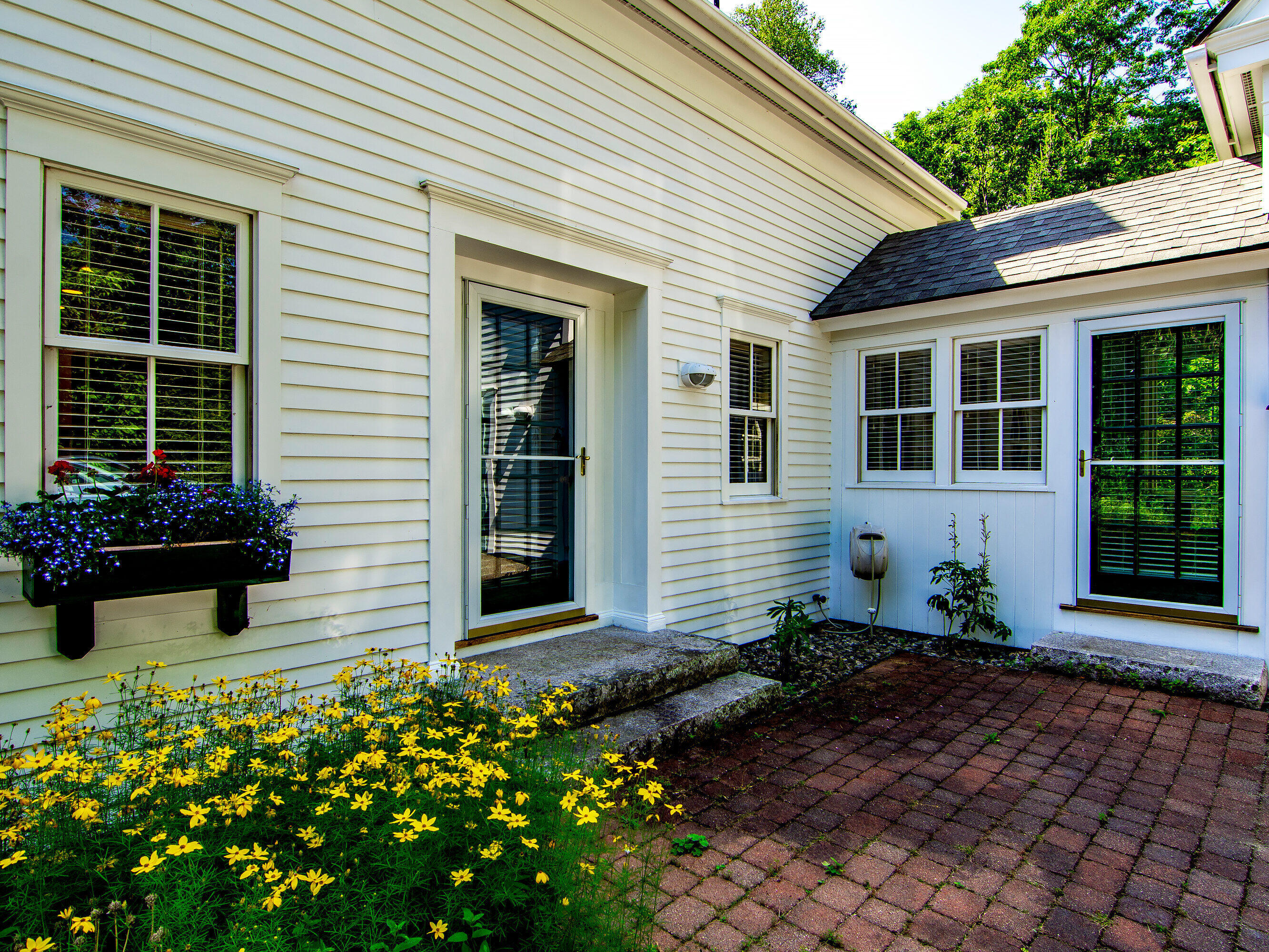 131 Mountain Road