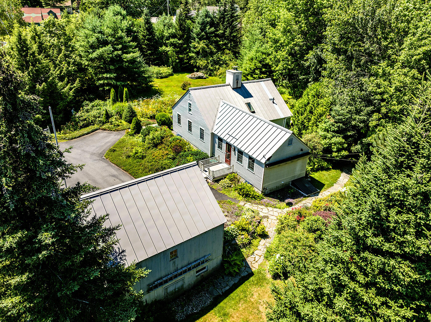 34 Curtis Avenue