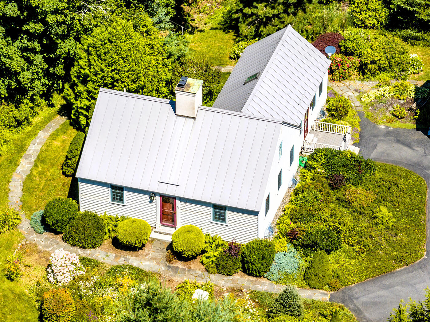 34 Curtis Avenue