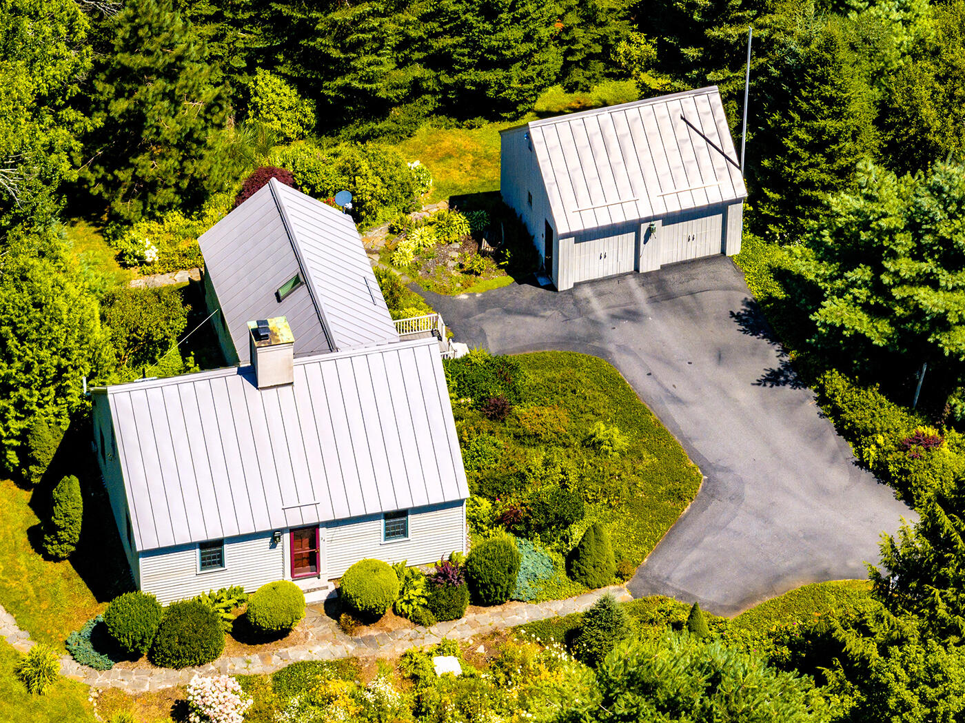 34 Curtis Avenue