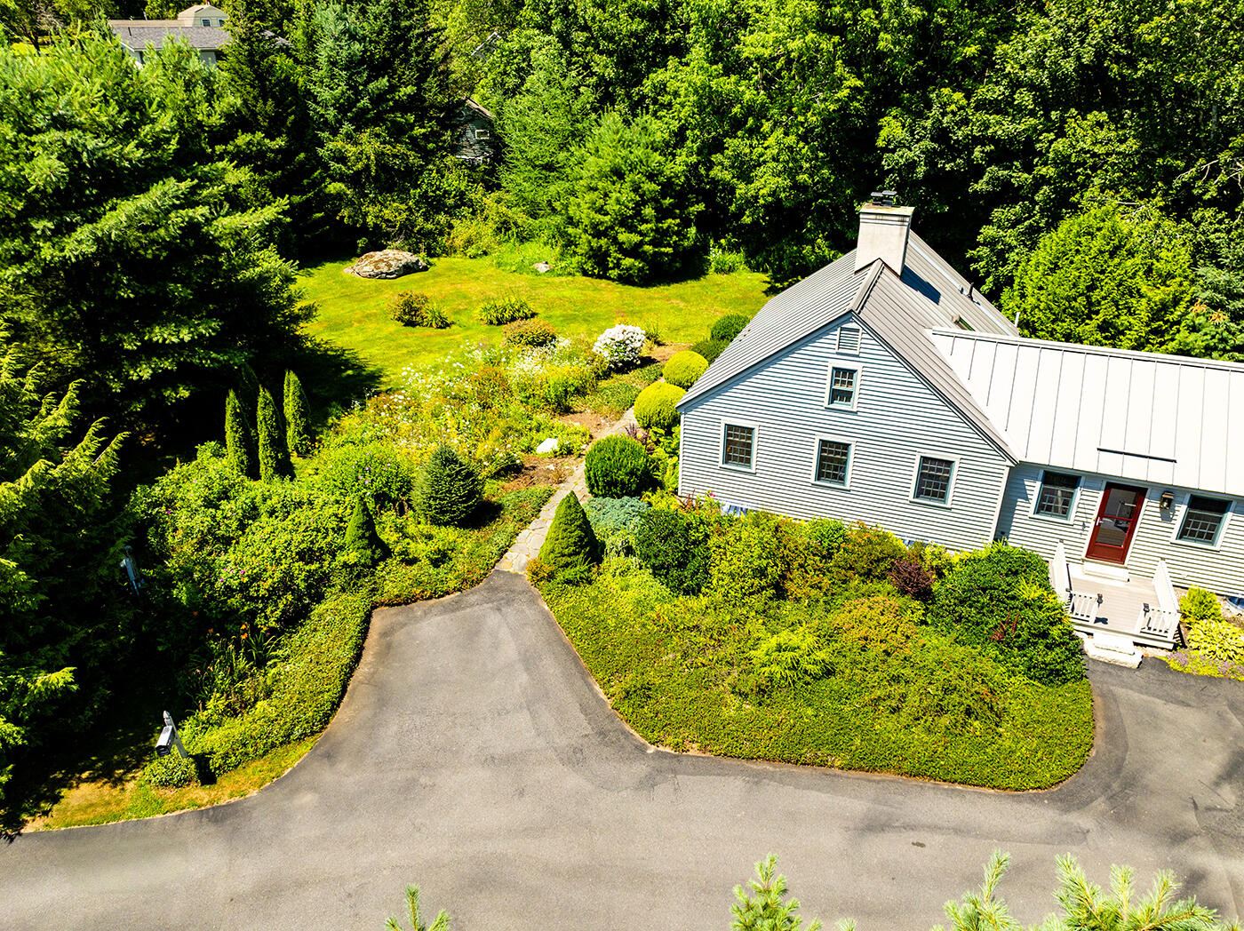 34 Curtis Avenue