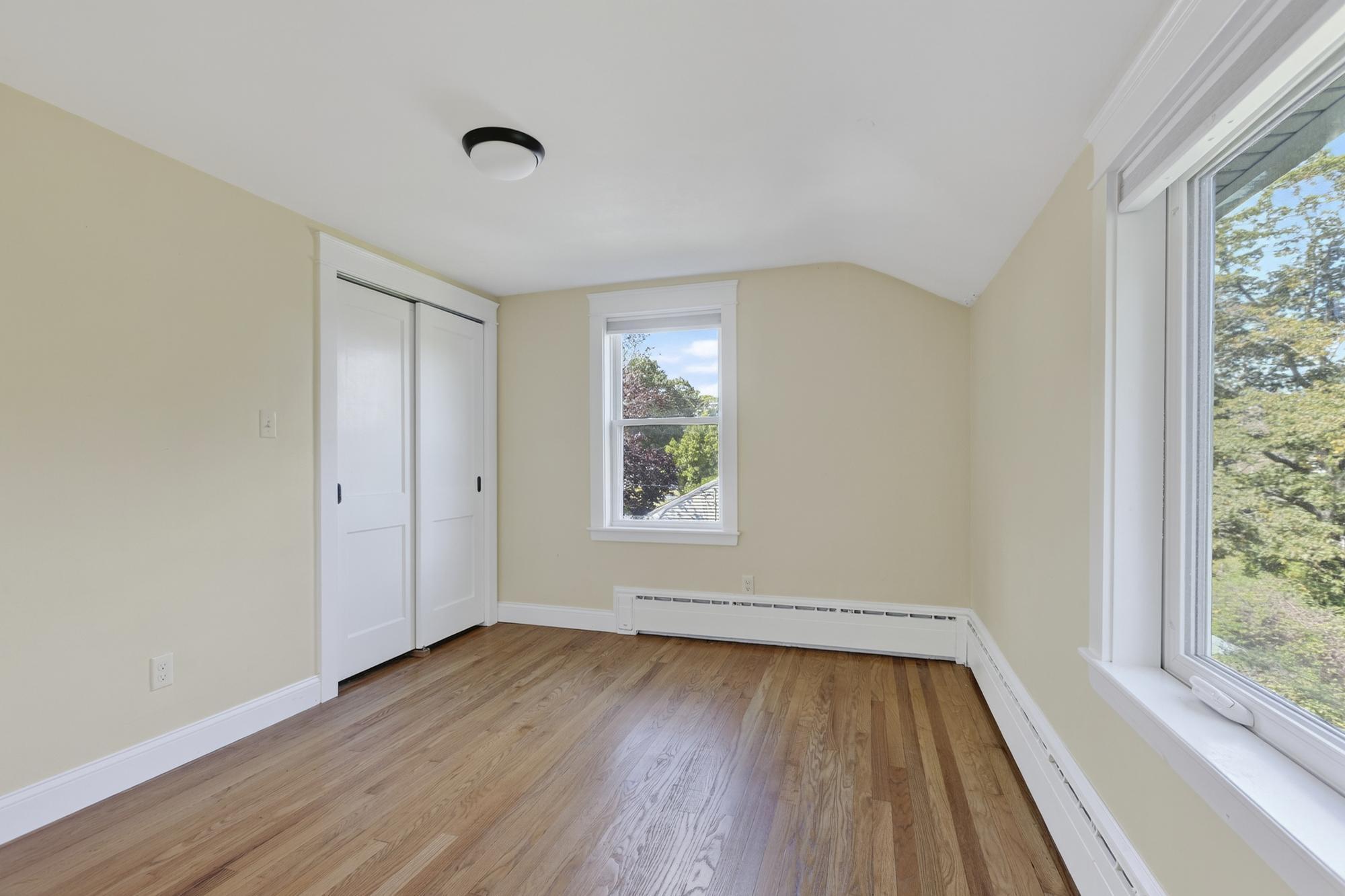 5 Pleasant Avenue