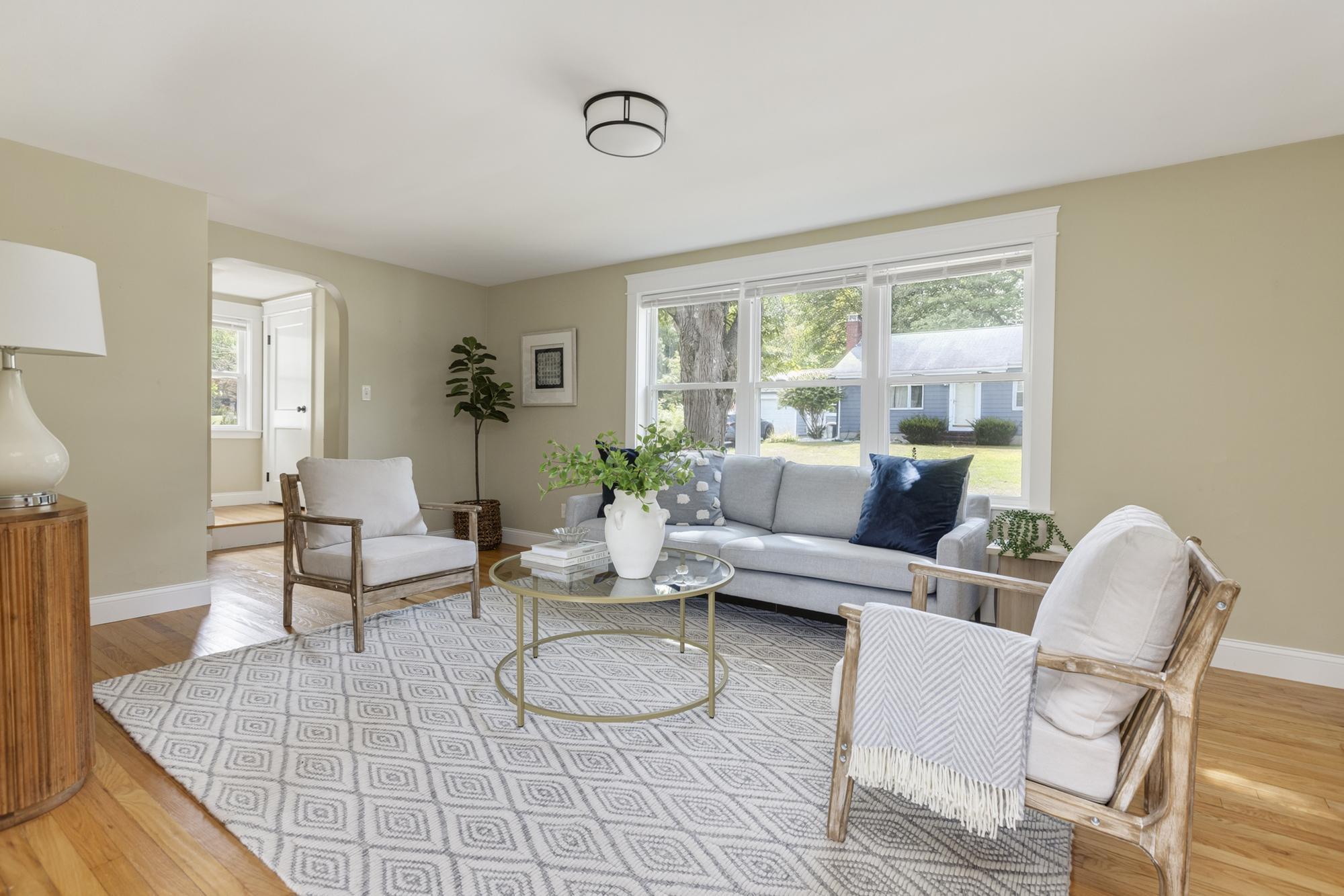 5 Pleasant Avenue