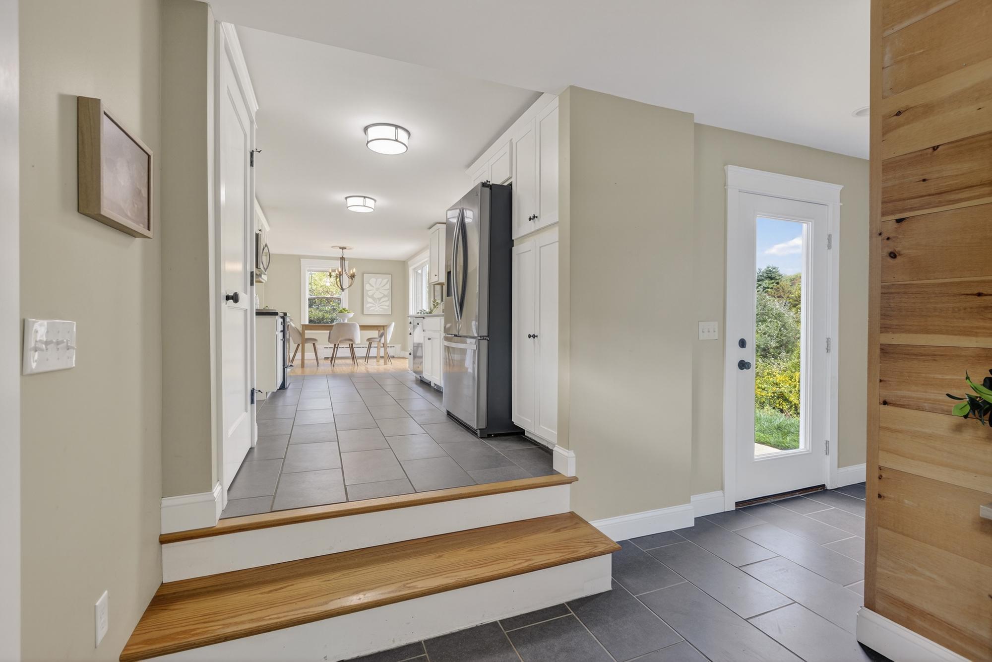 5 Pleasant Avenue