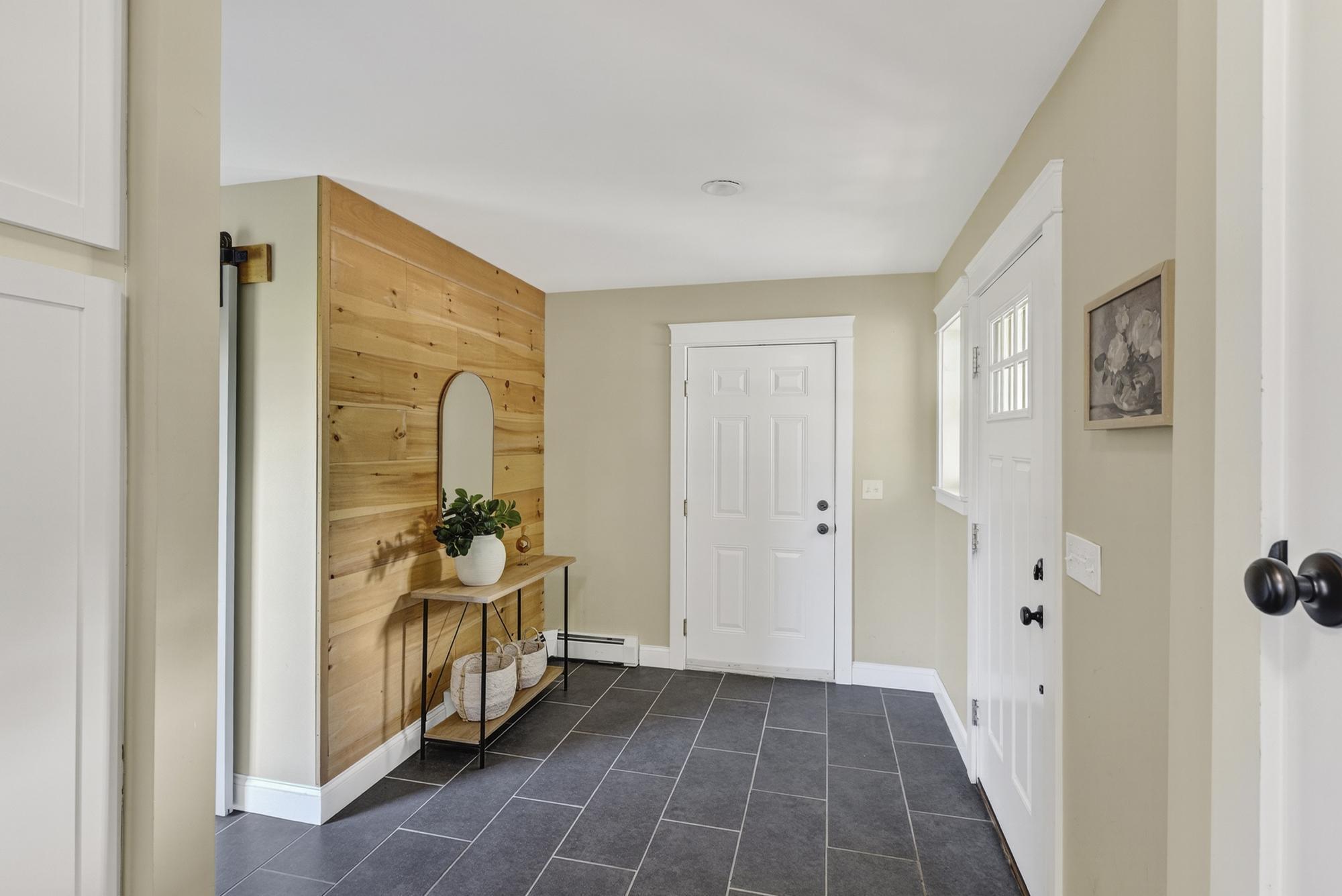 5 Pleasant Avenue