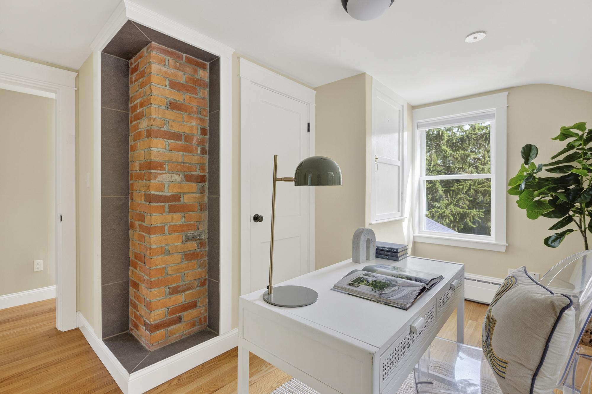 5 Pleasant Avenue