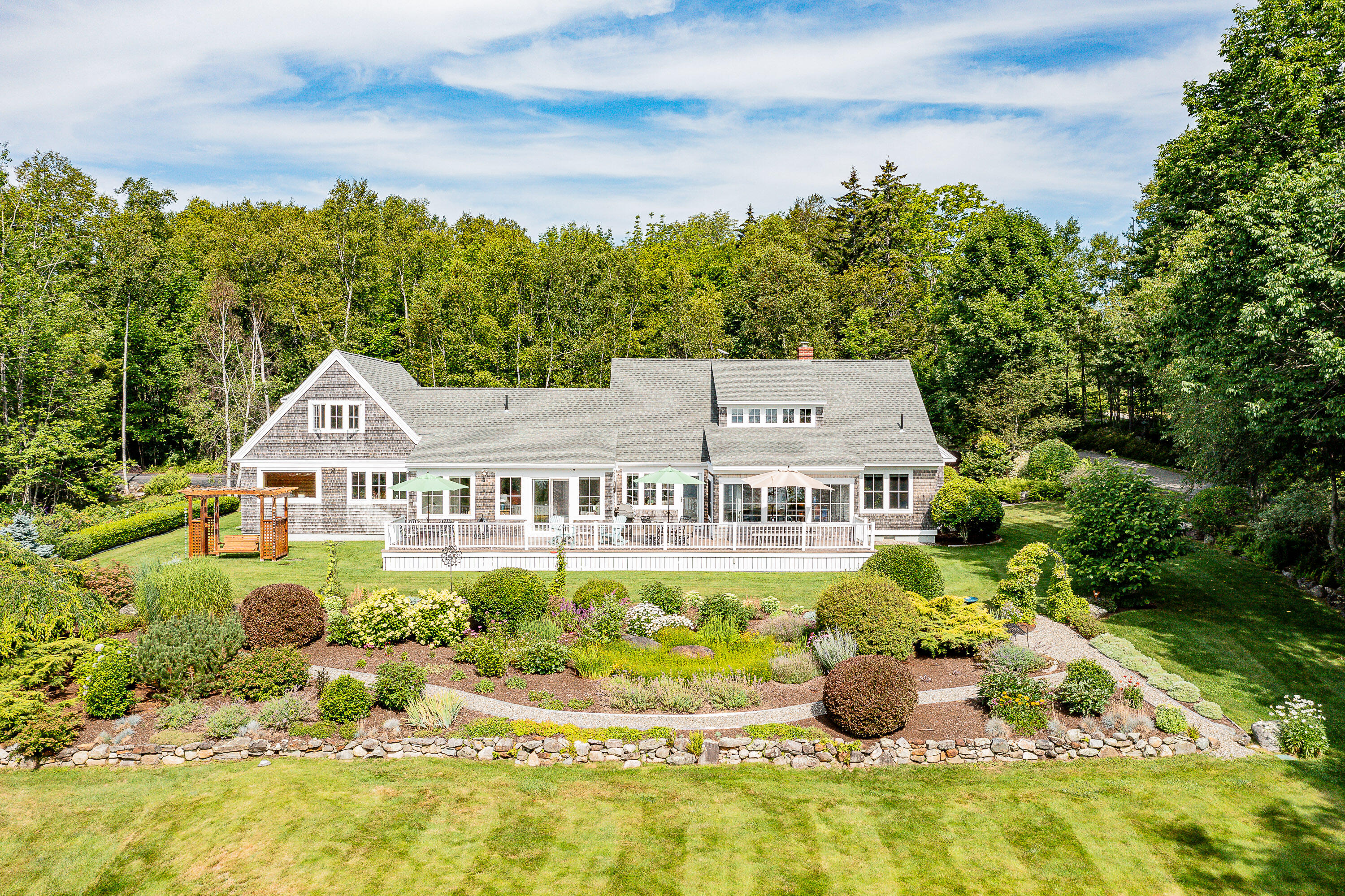 16 Highfields Lane