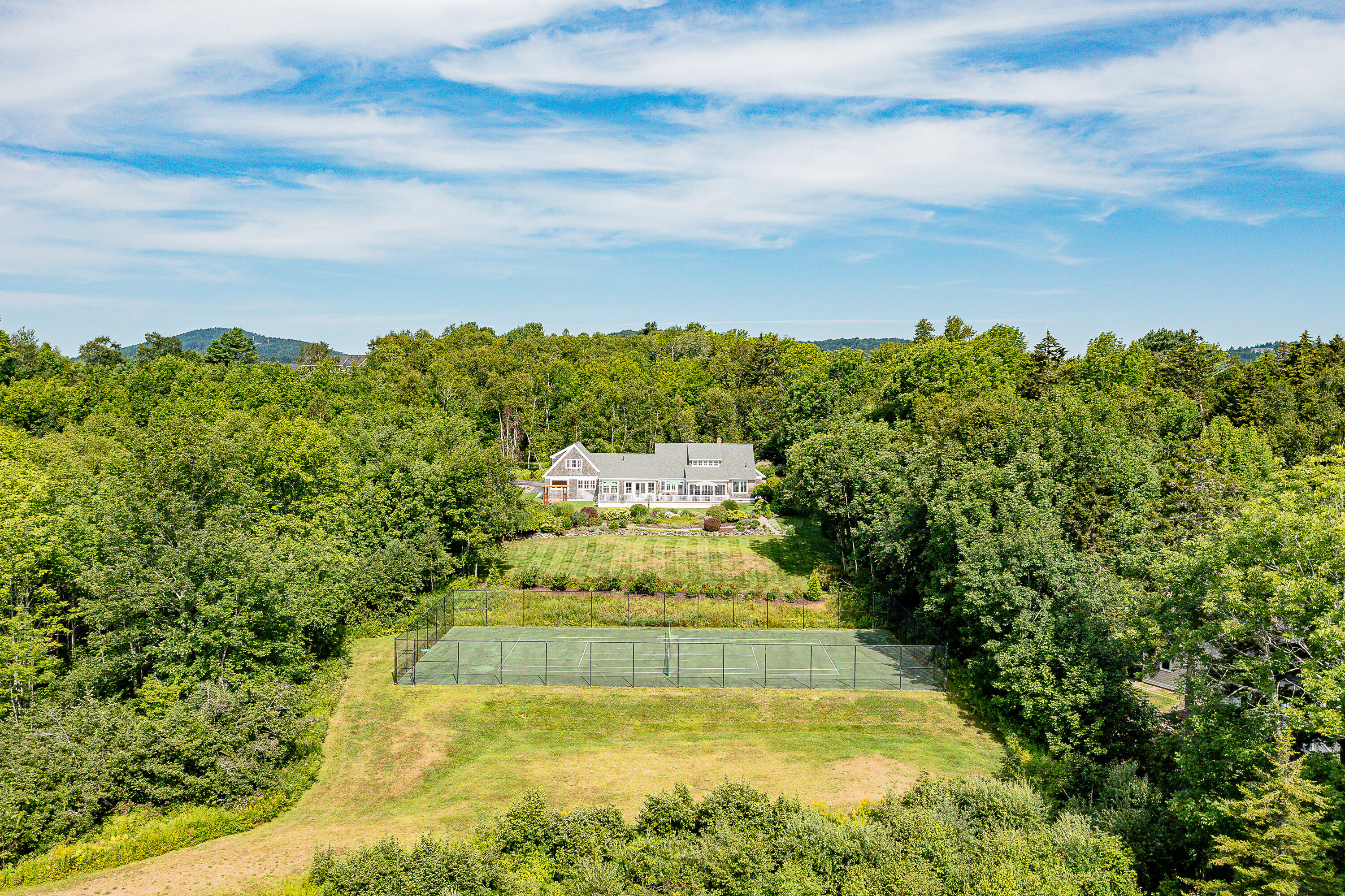 16 Highfields Lane