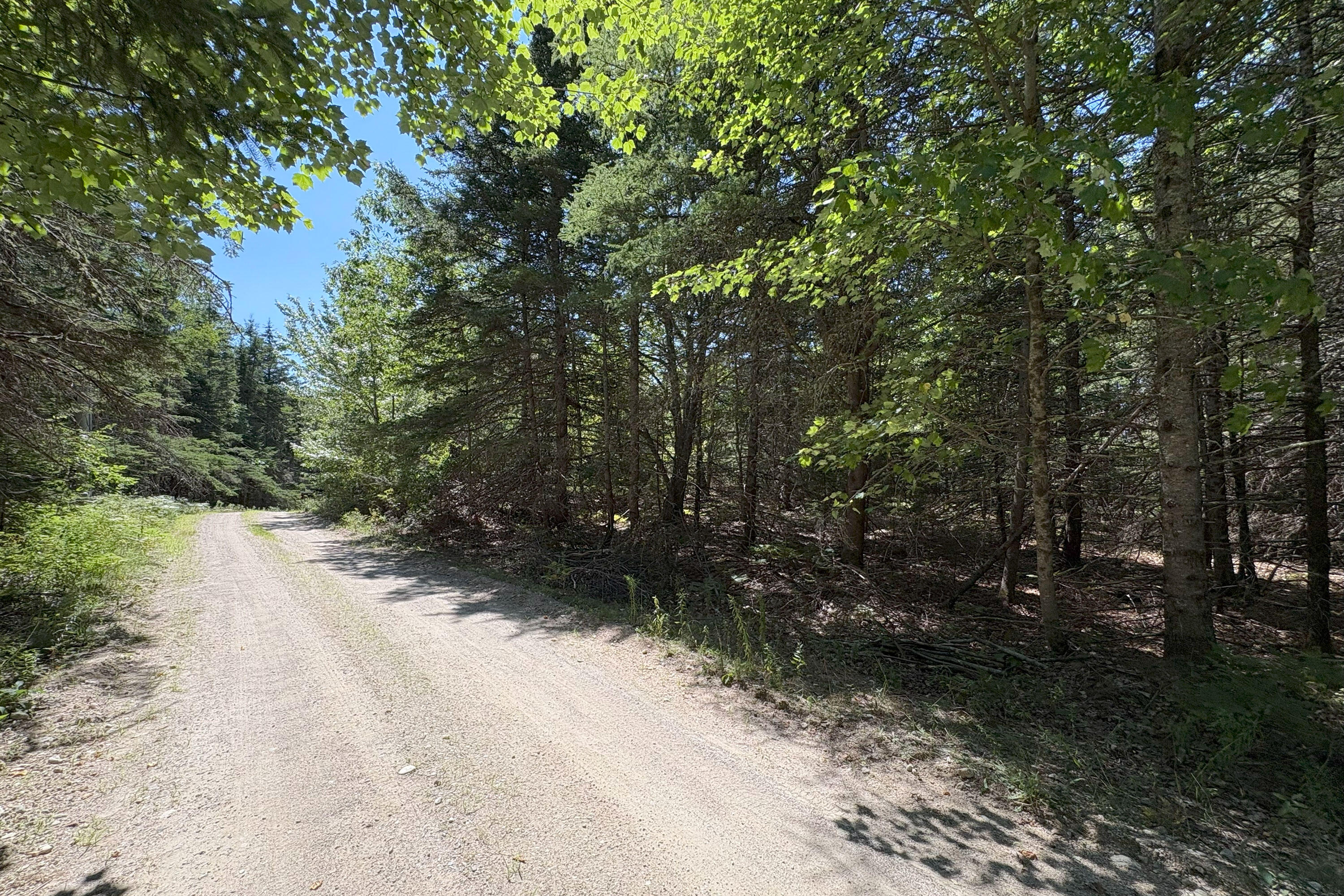 2 Camp Stream Point Lane