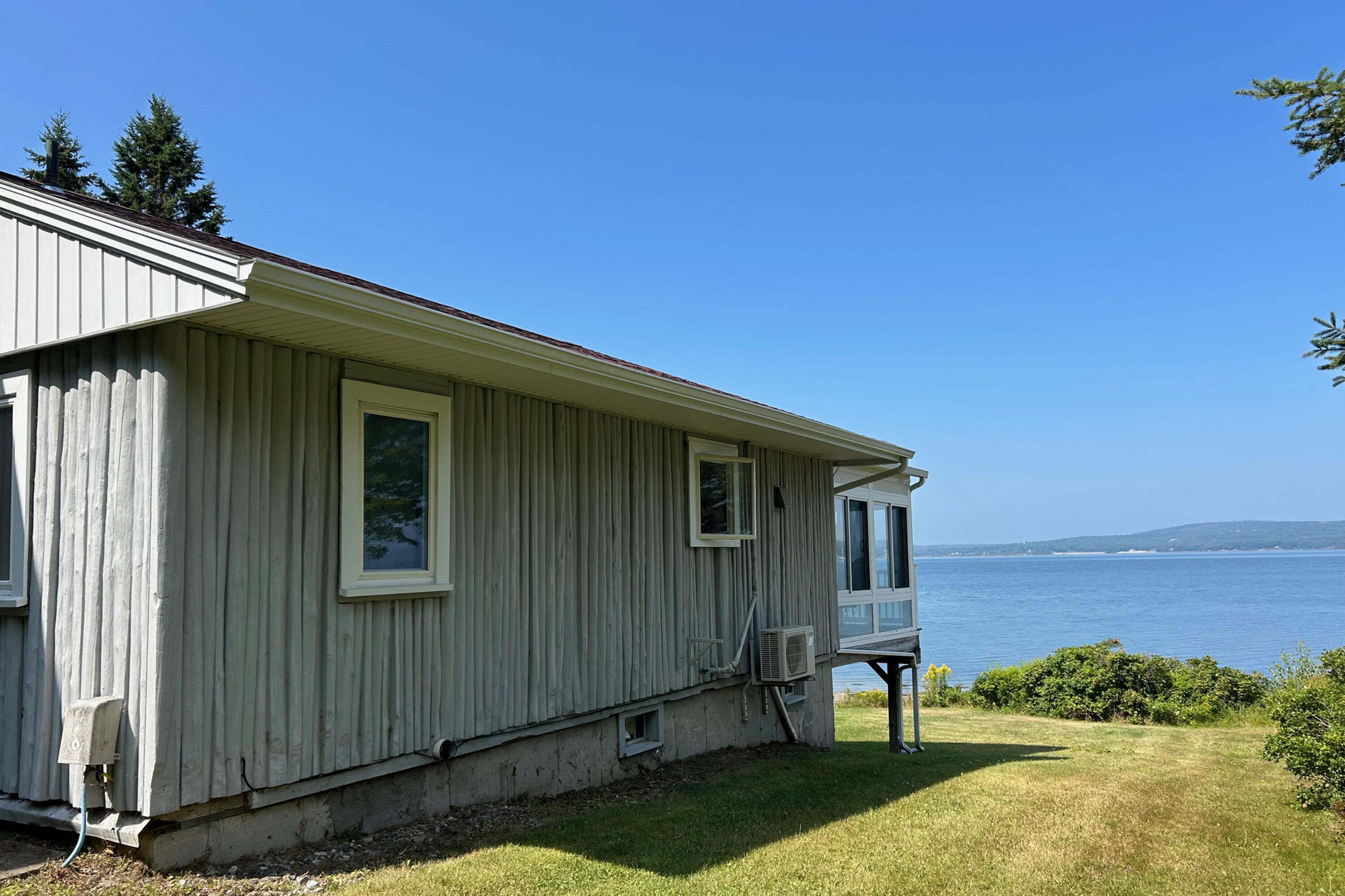26 Loon Lane