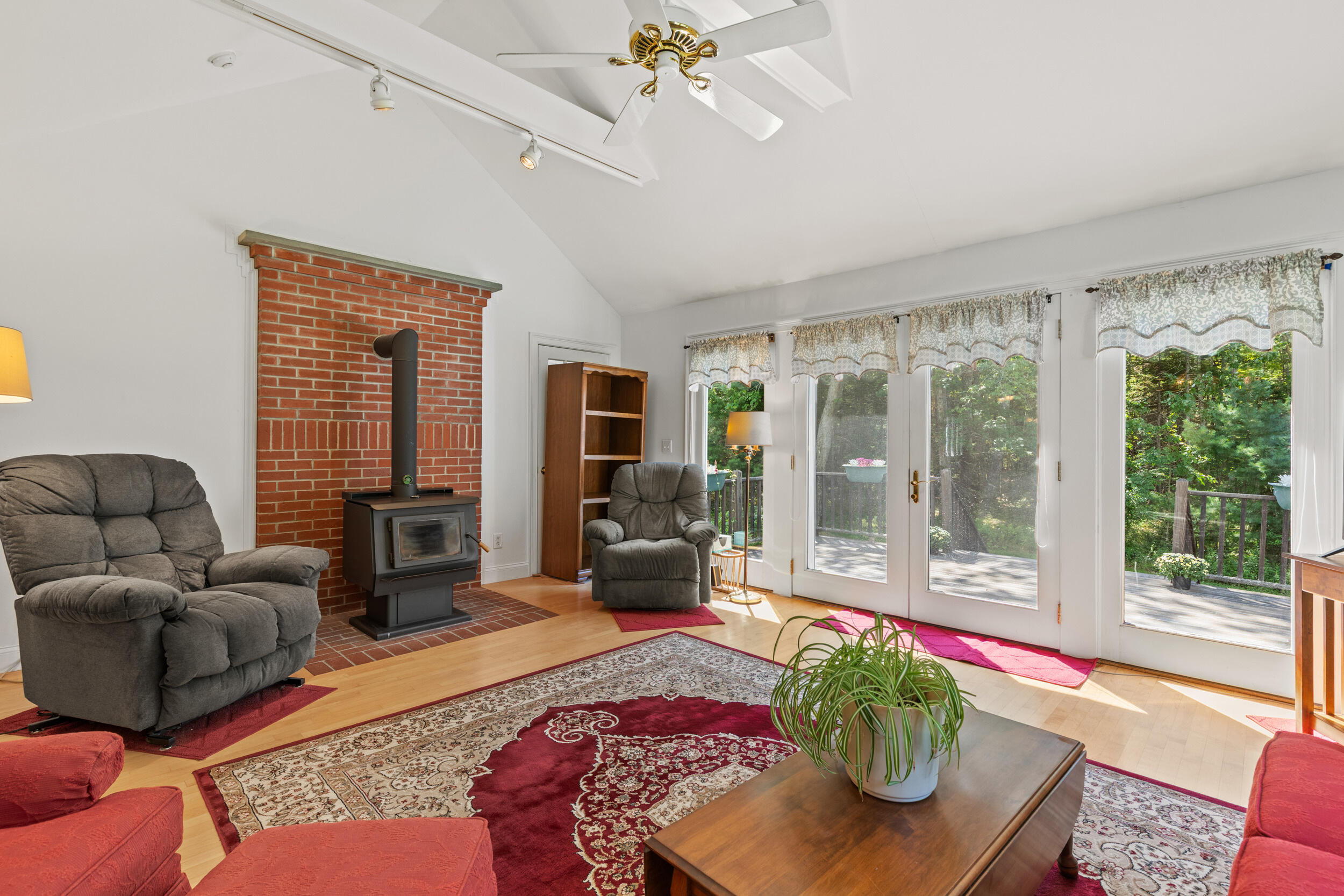 564 Mere Point Road