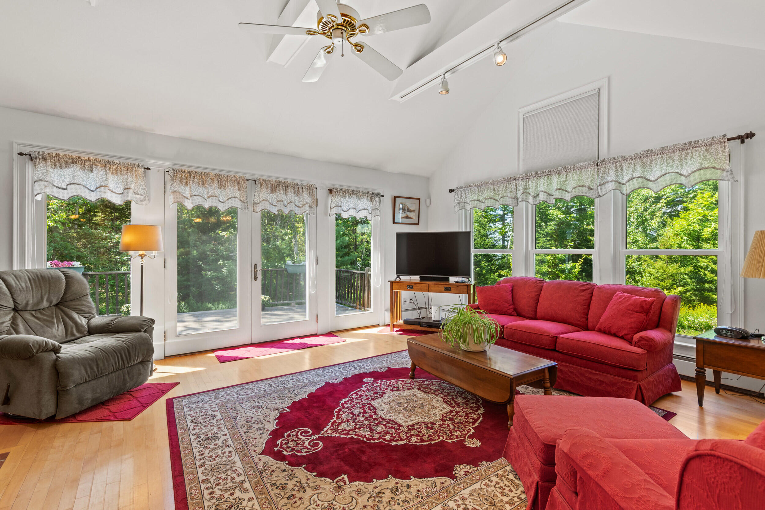 564 Mere Point Road