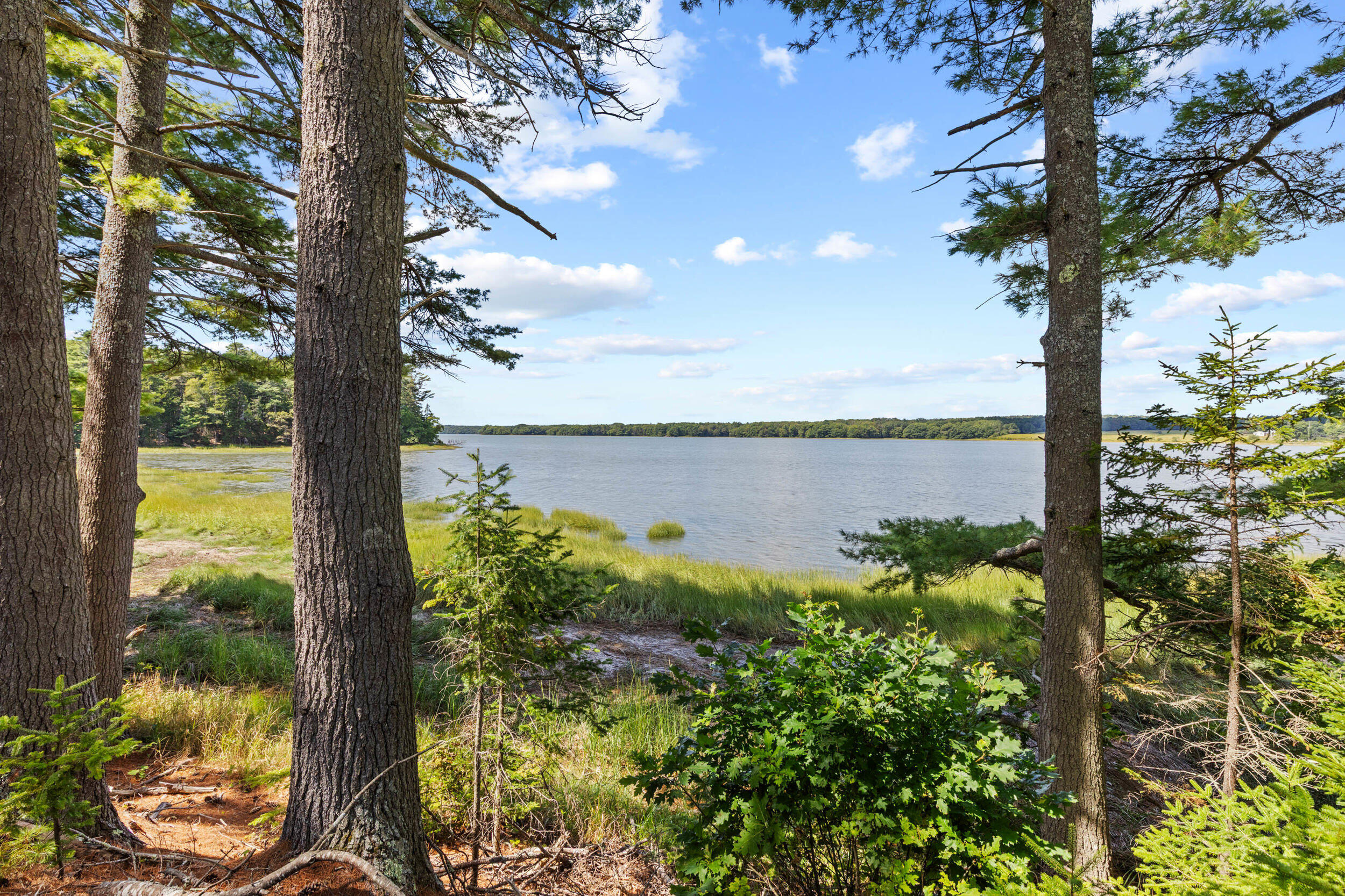 564 Mere Point Road