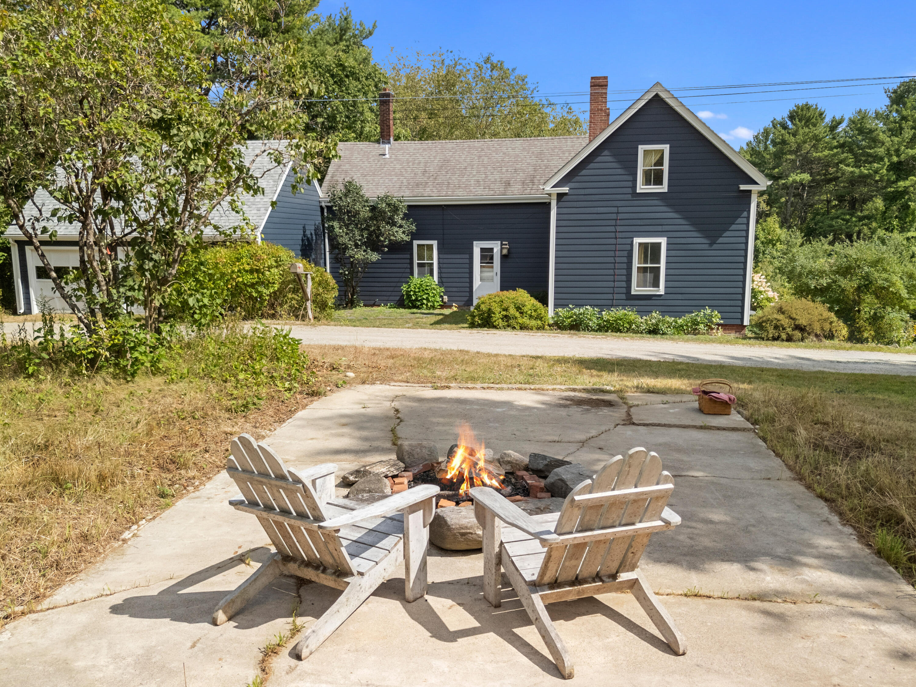 121 Town Hall Road