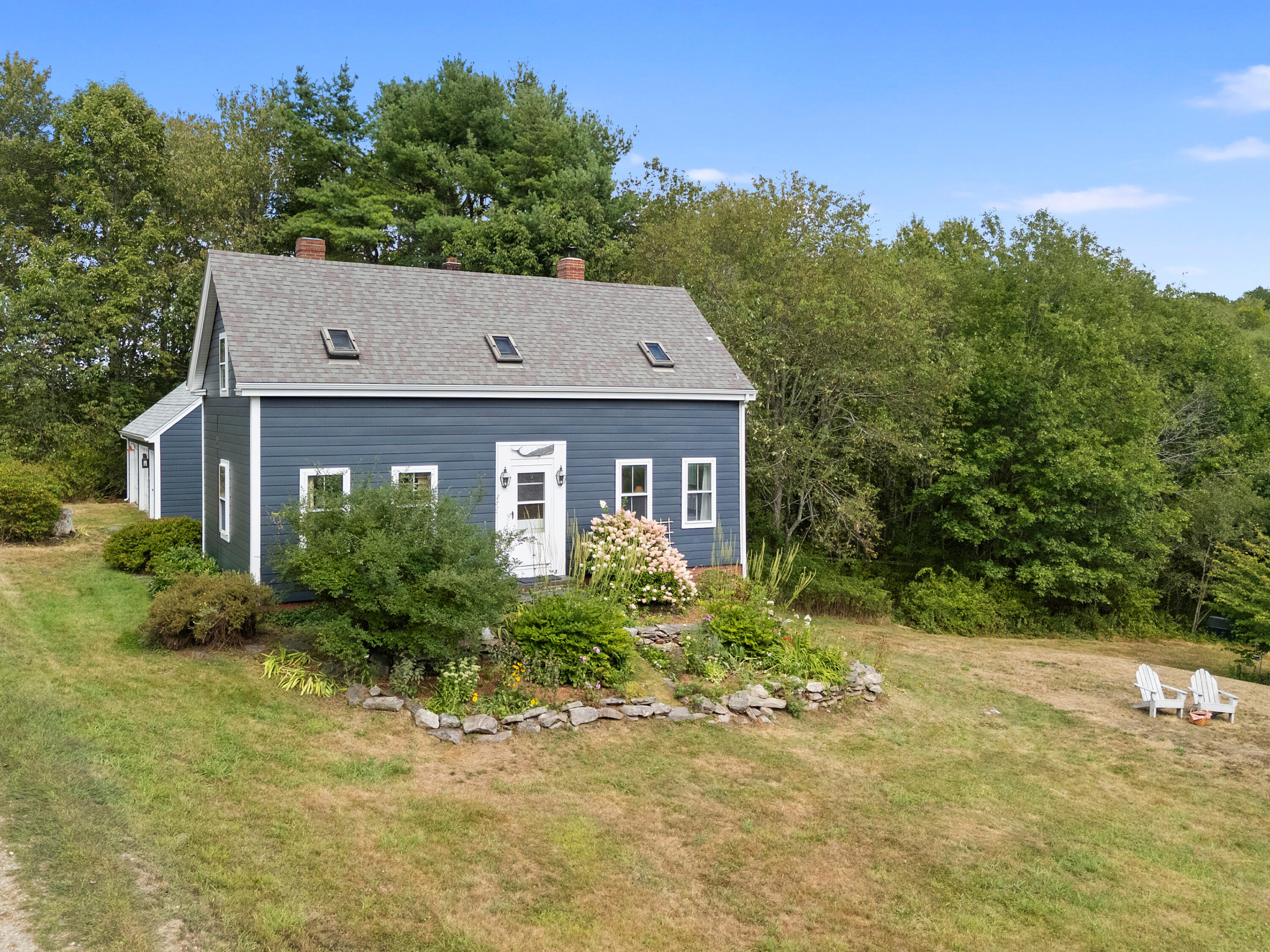 121 Town Hall Road