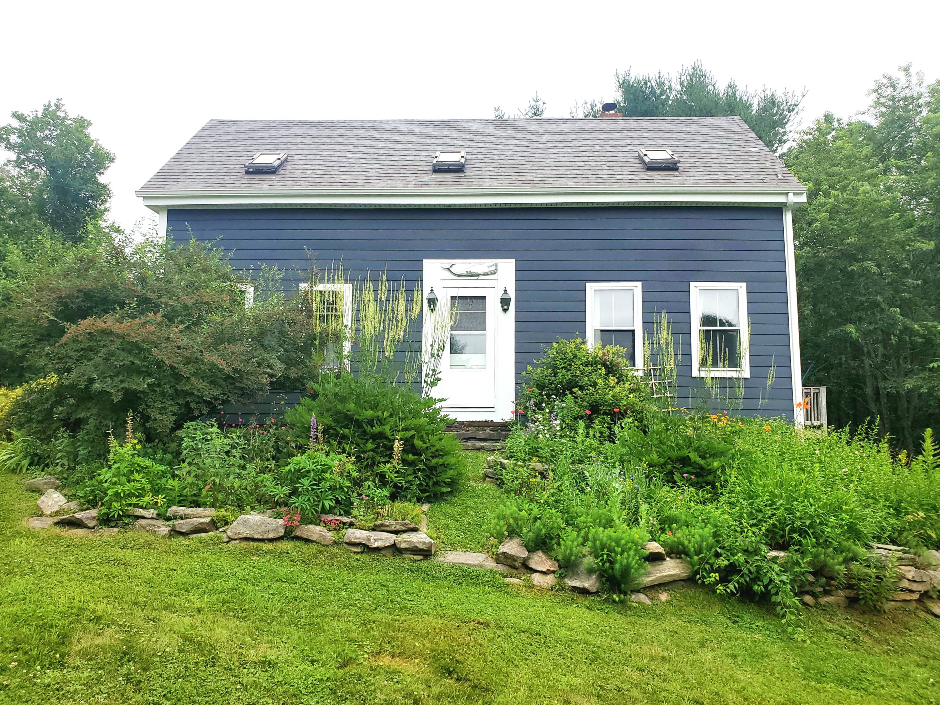 121 Town Hall Road