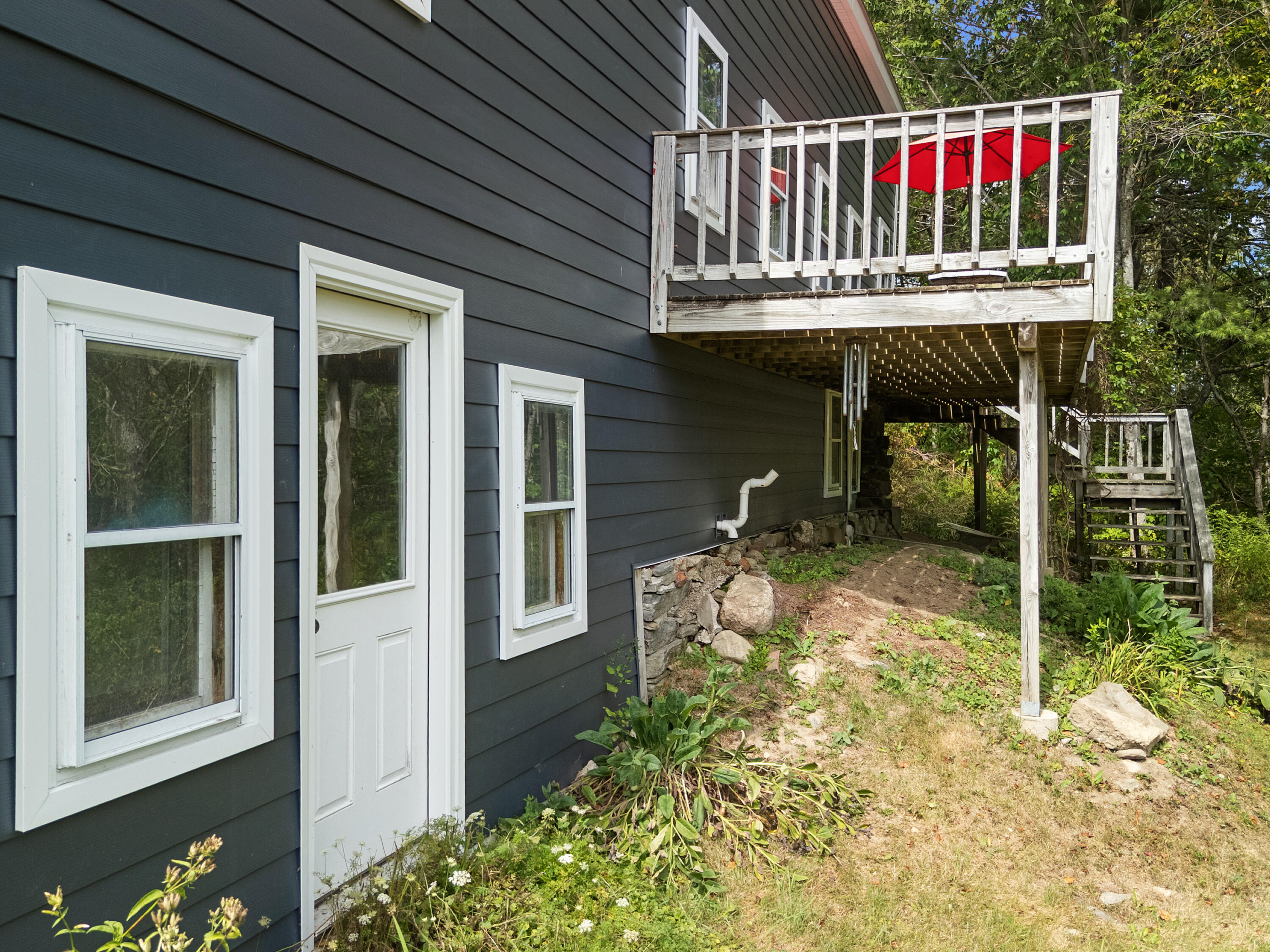 121 Town Hall Road