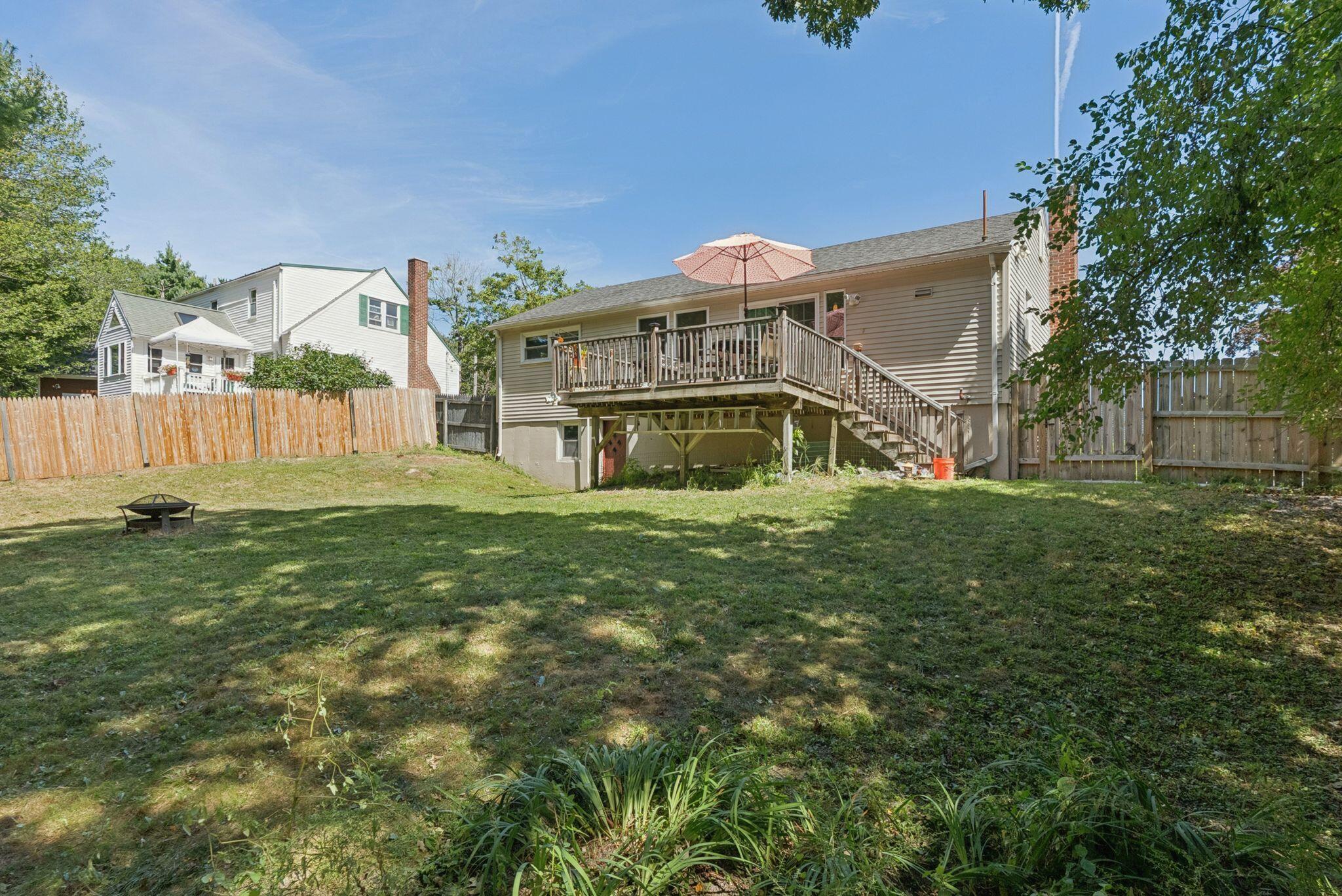 41 Winding Way