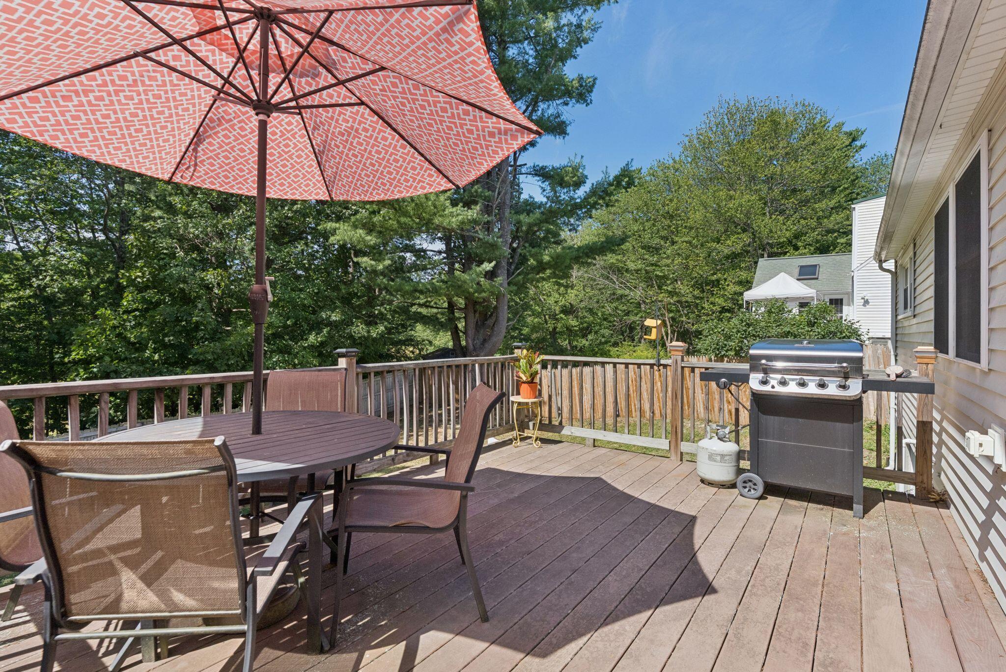 41 Winding Way
