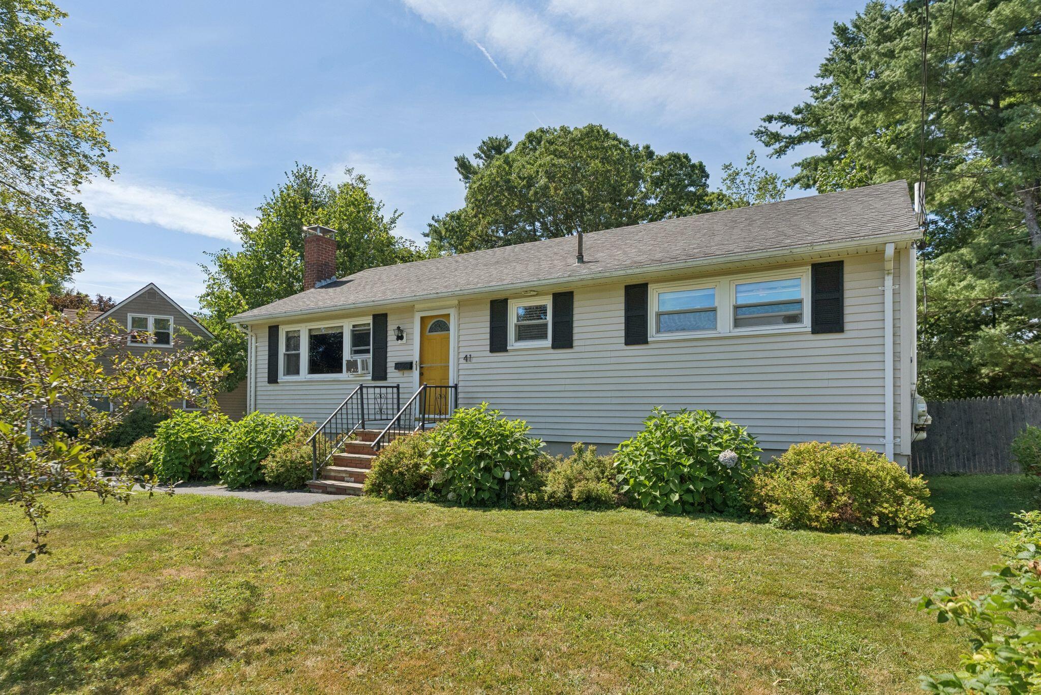 41 Winding Way