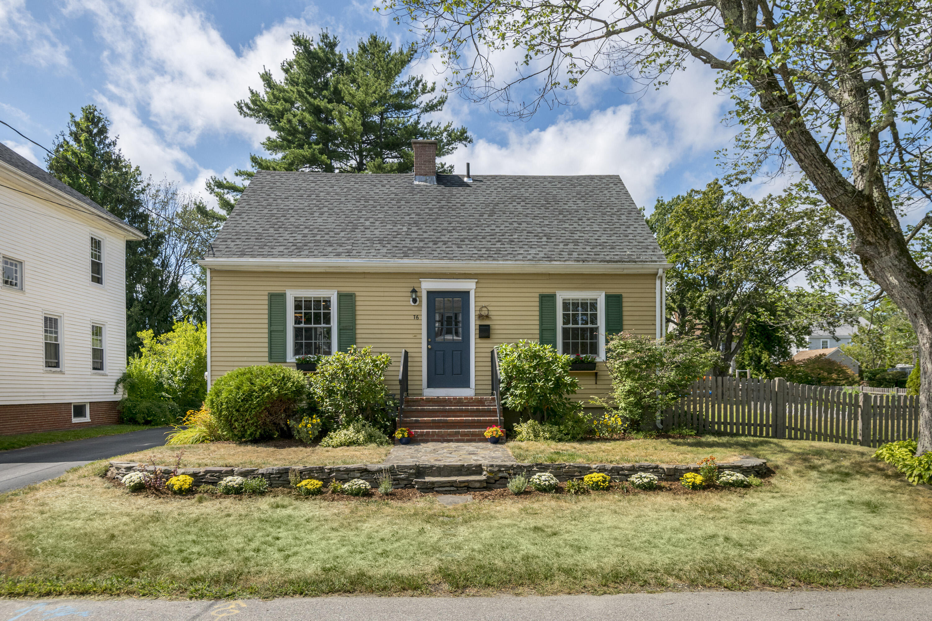 76 Frances Street