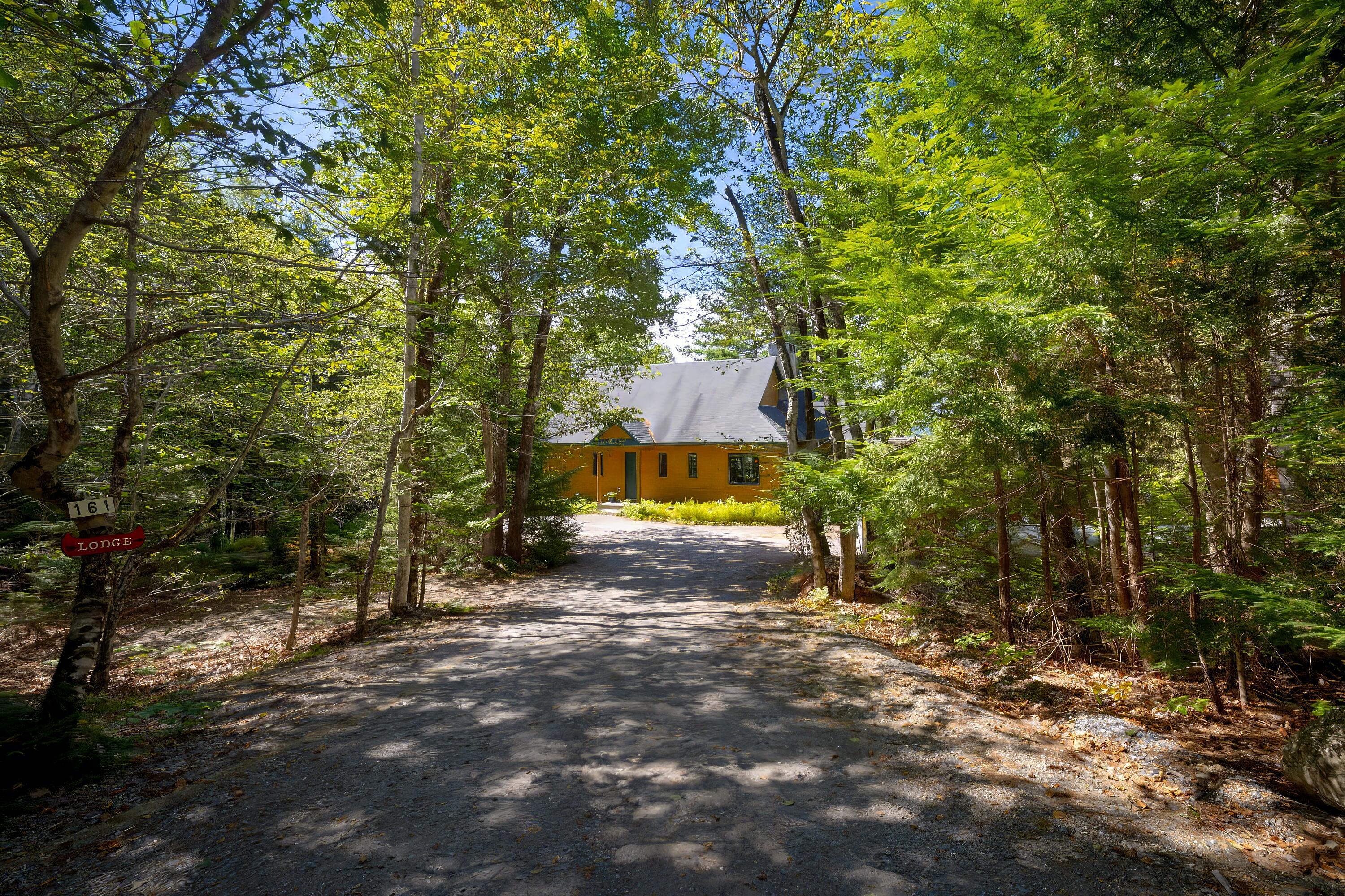 161 Black Island Way