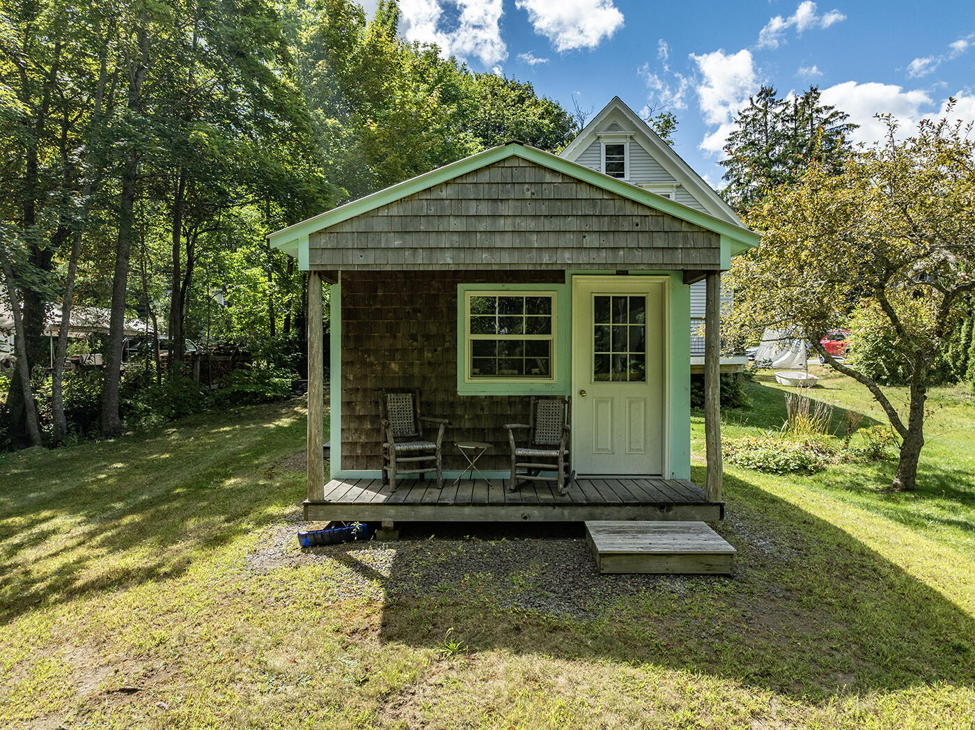 20 Belmont Avenue