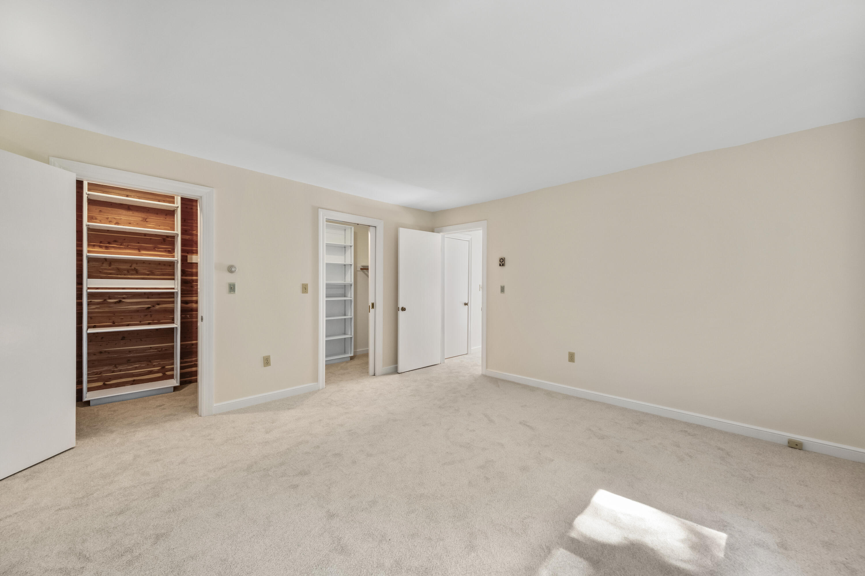4 Lily Pond Drive
