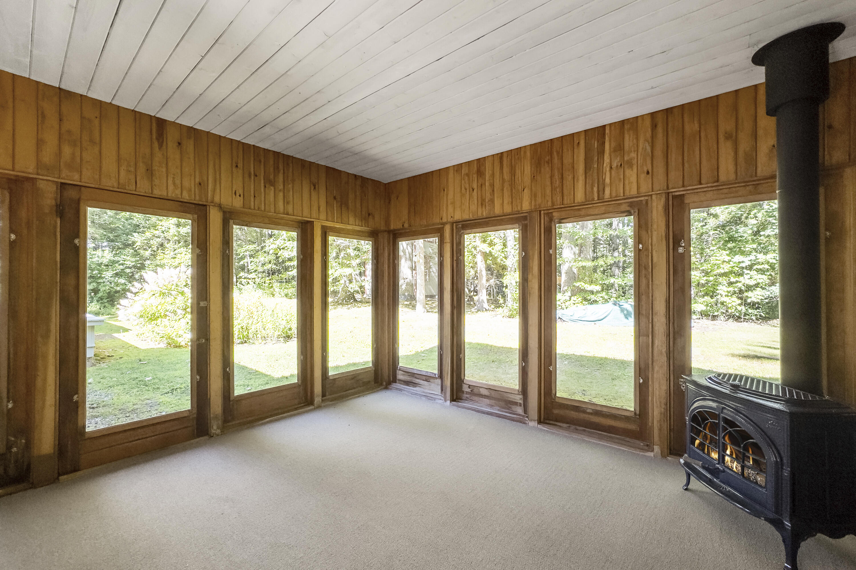 4 Lily Pond Drive