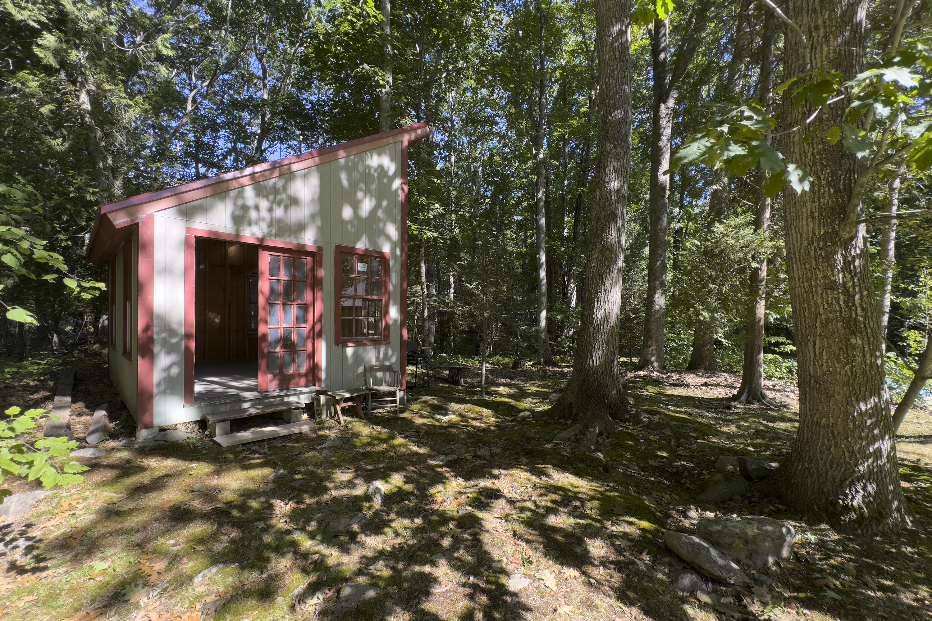 4 Lily Pond Drive