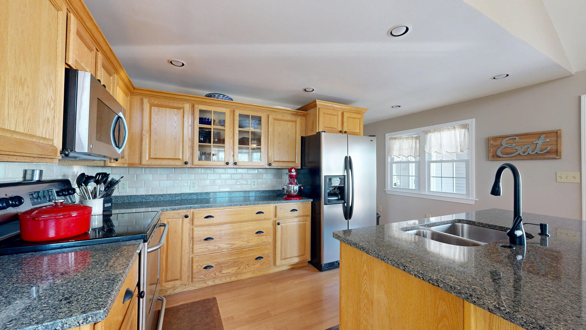 255 Talbot Avenue