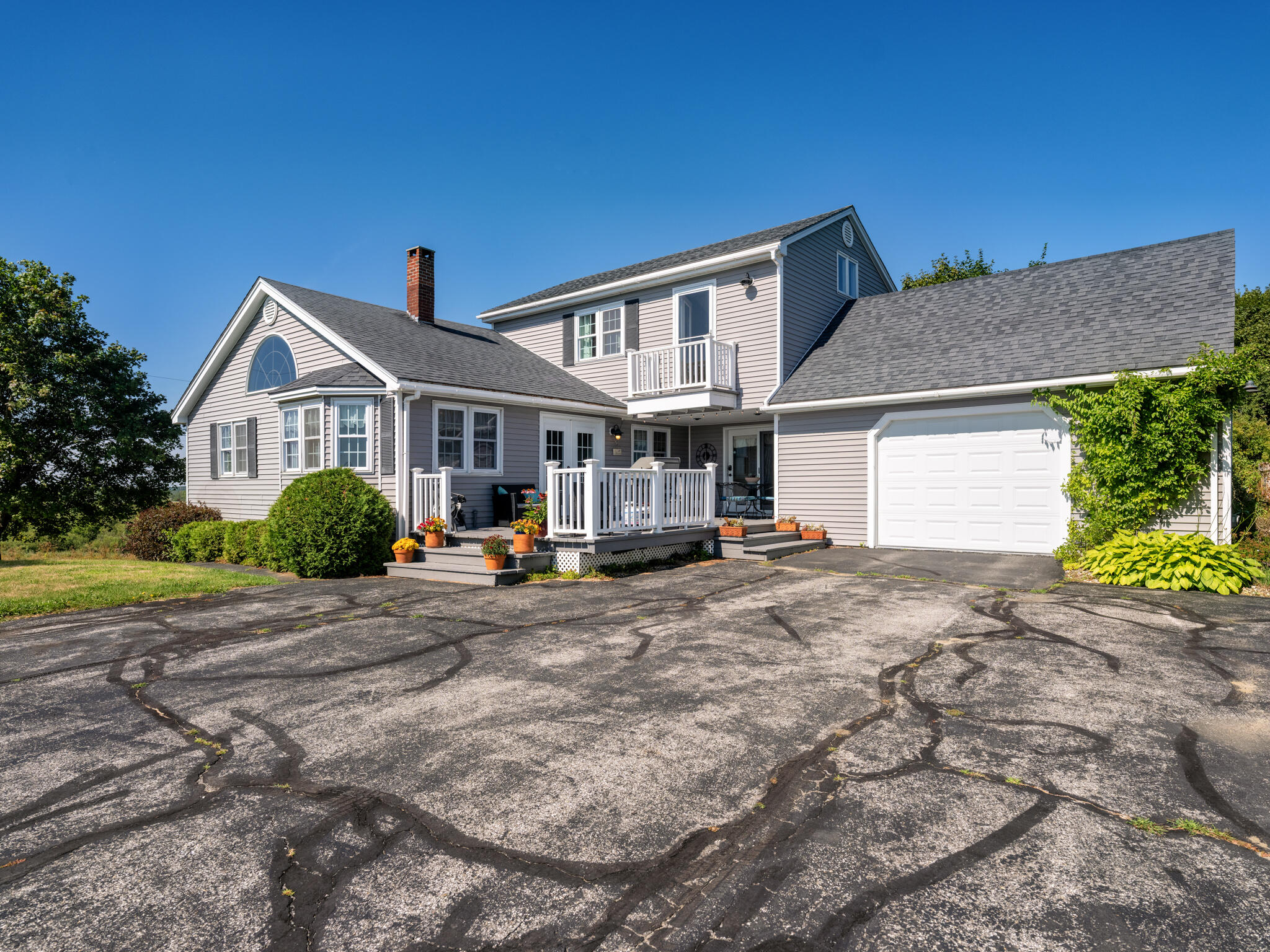 255 Talbot Avenue