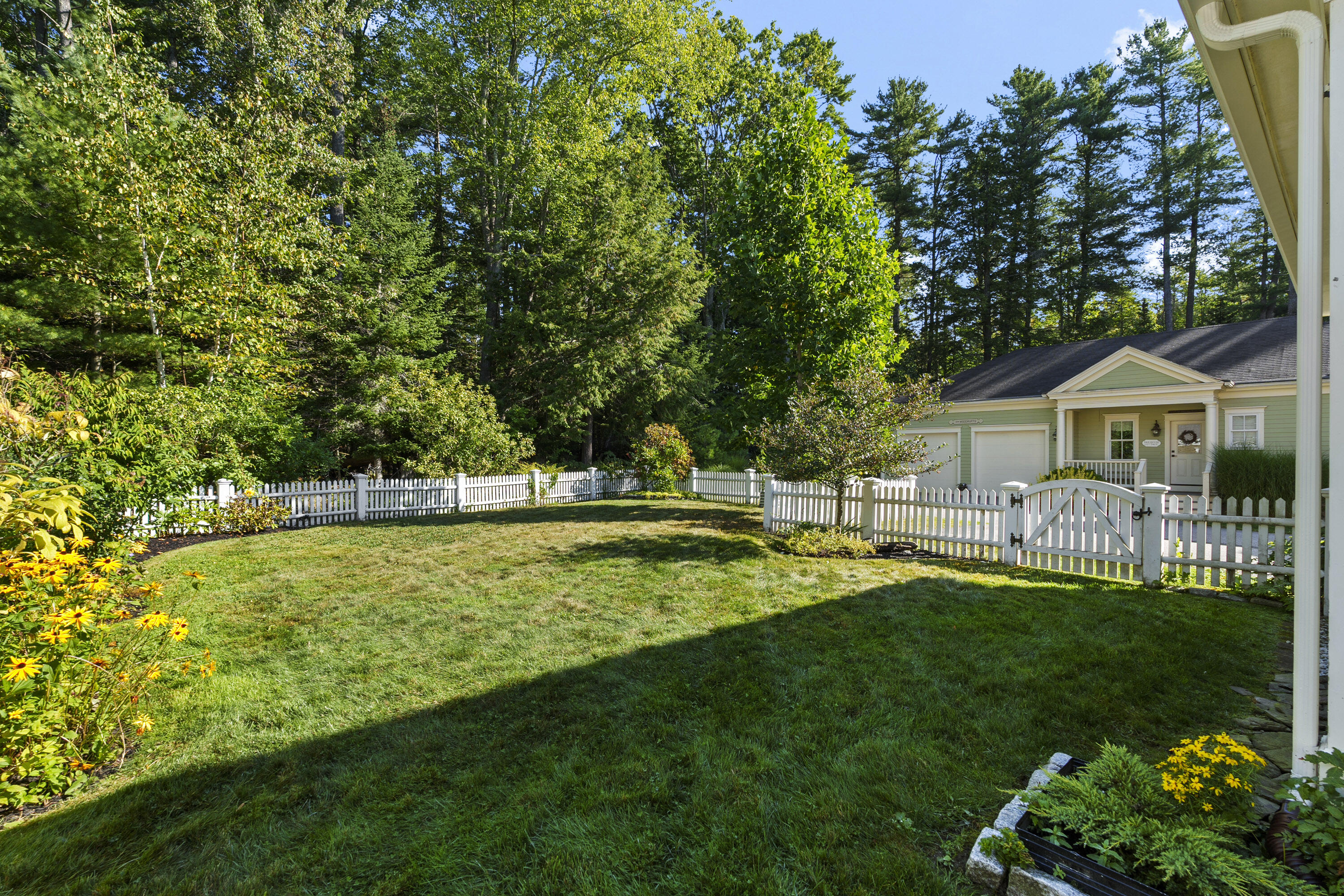 8 Ballantyne Drive