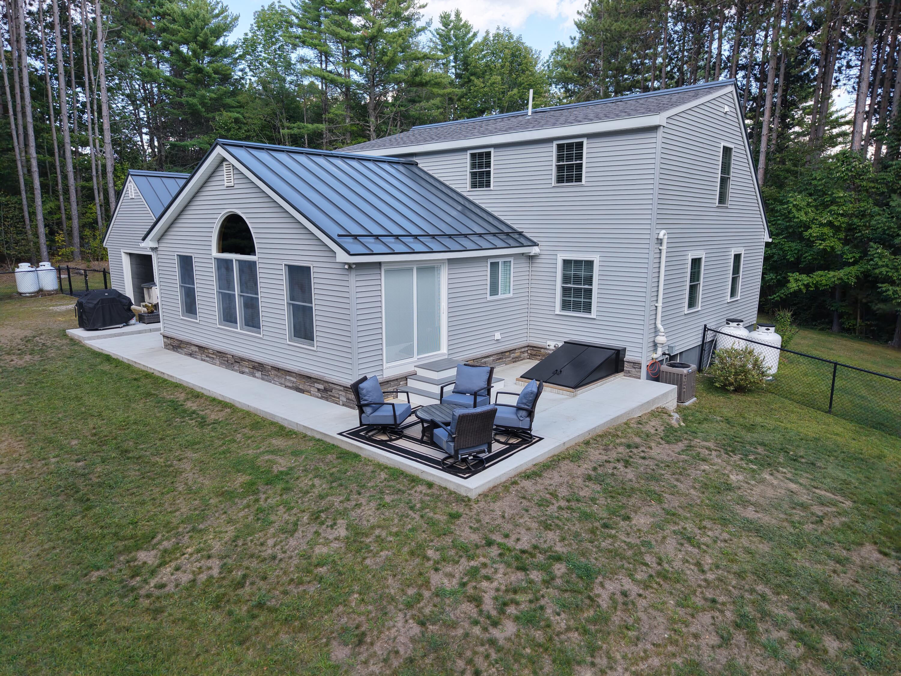 65 Crescent Street