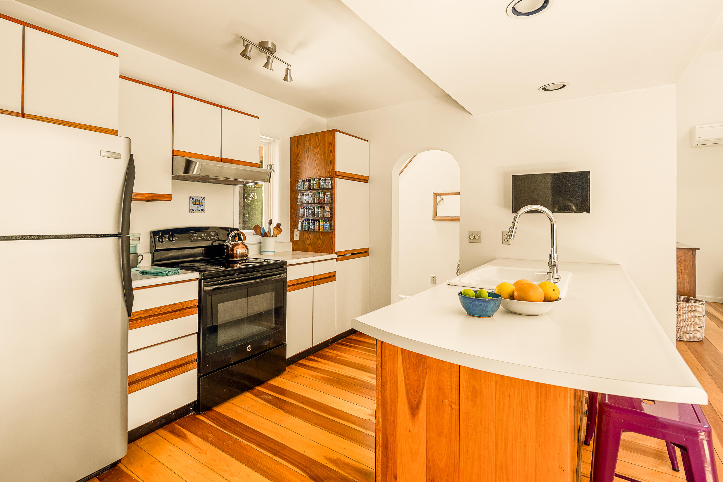 93 Waterman Beach Road