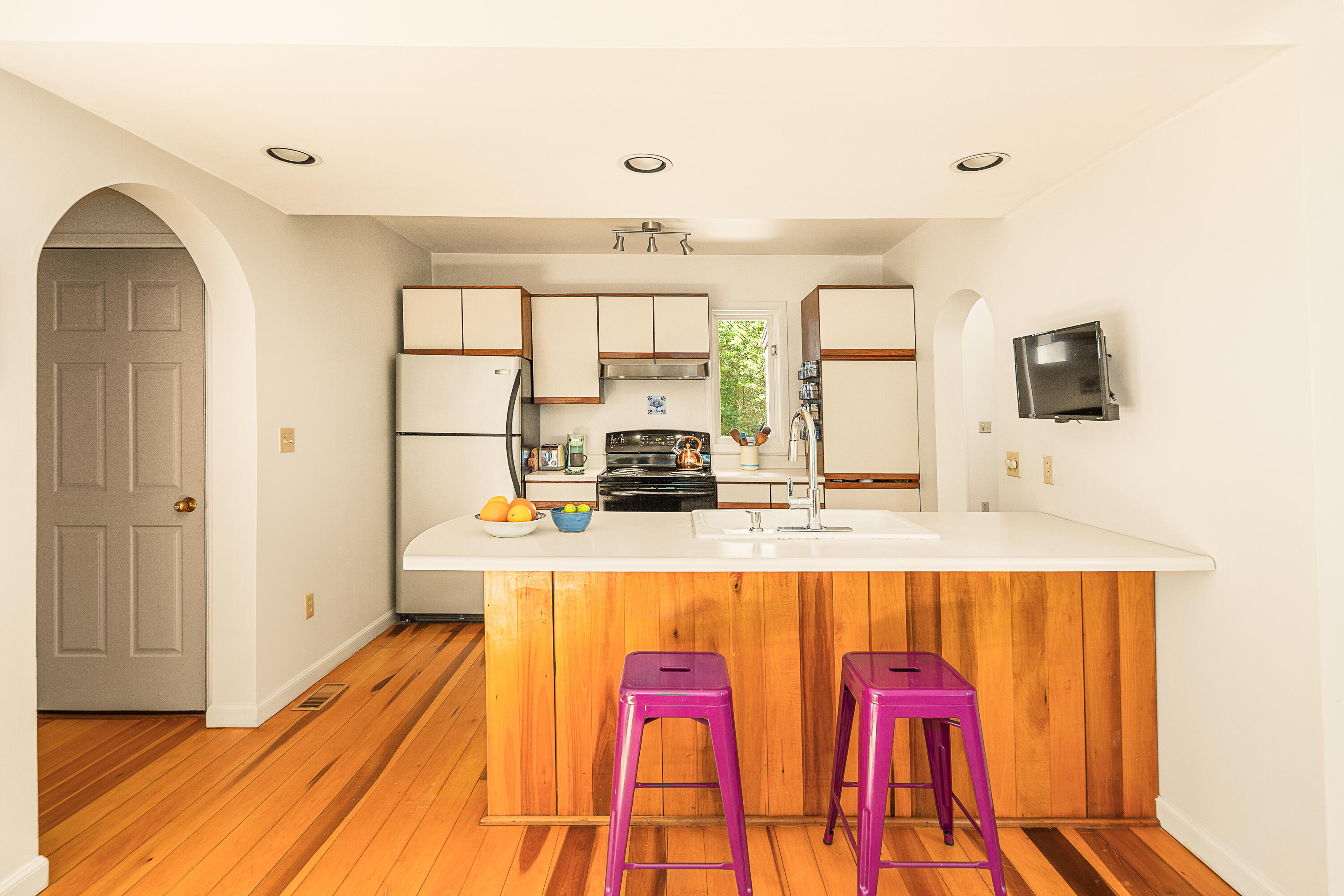 93 Waterman Beach Road
