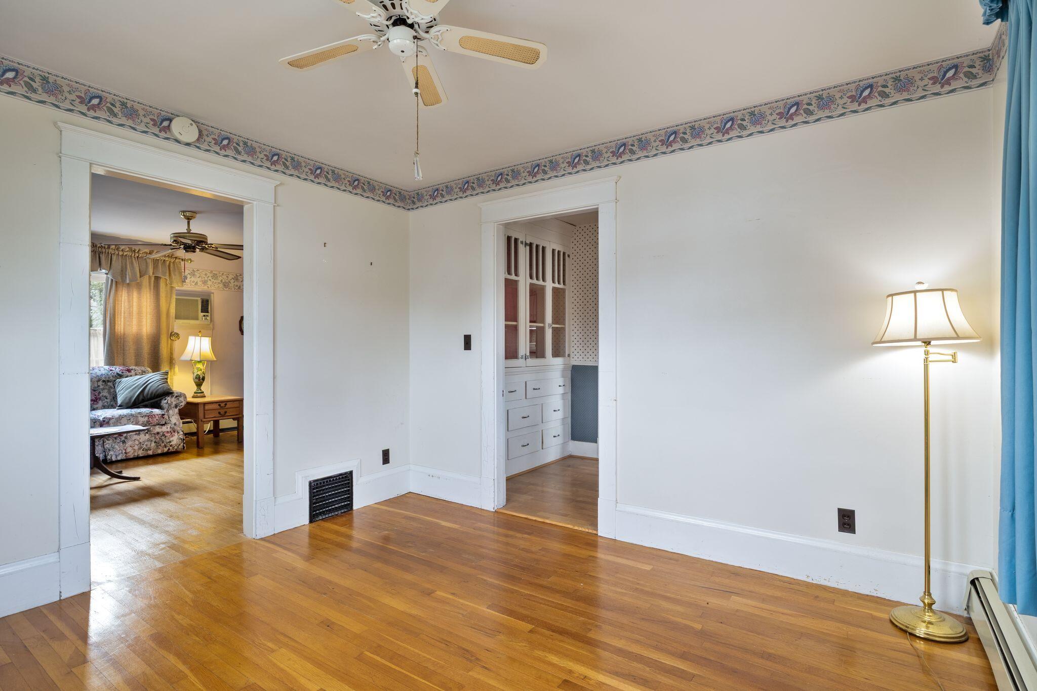 49 Harding Street