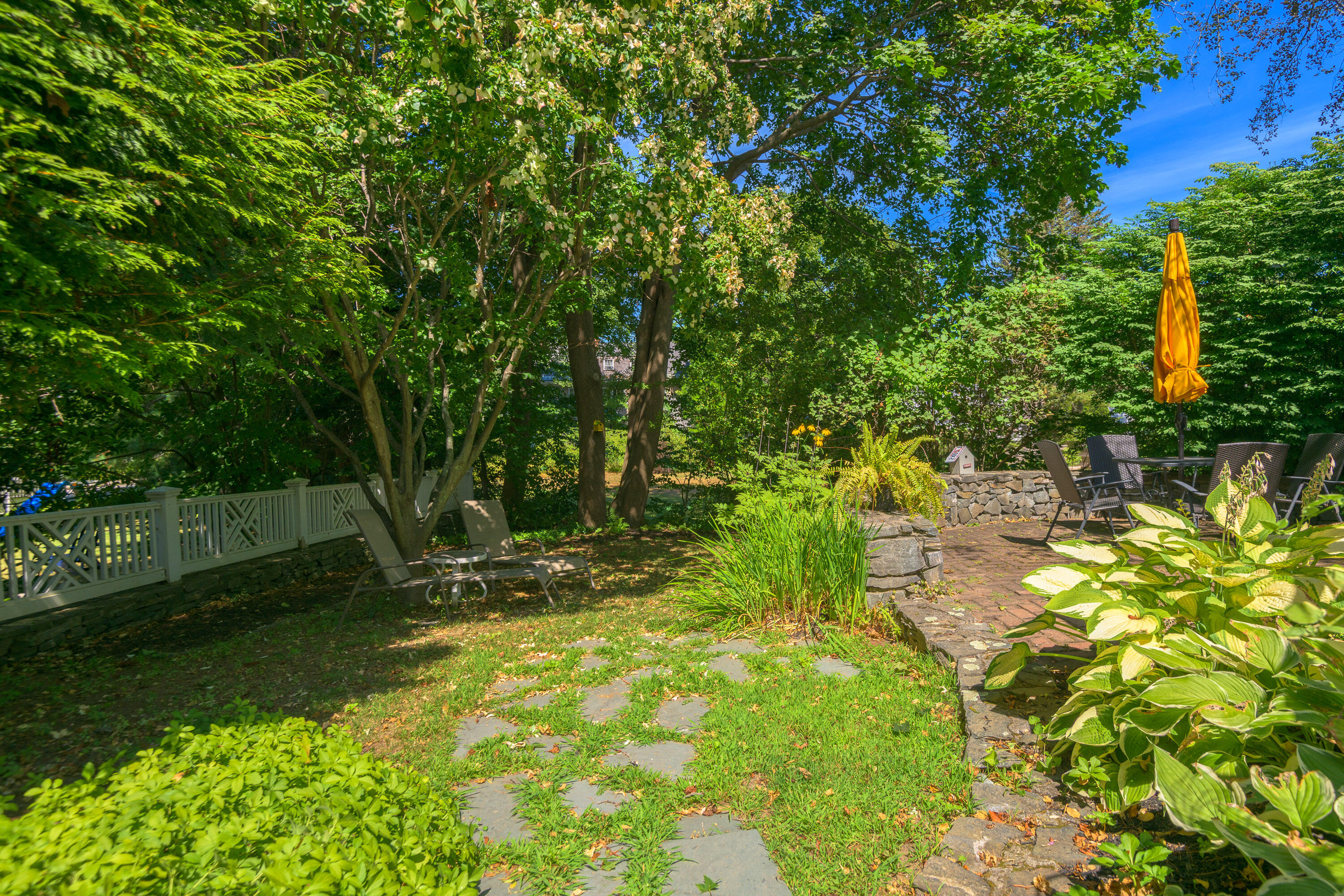 7 Mountain View Road