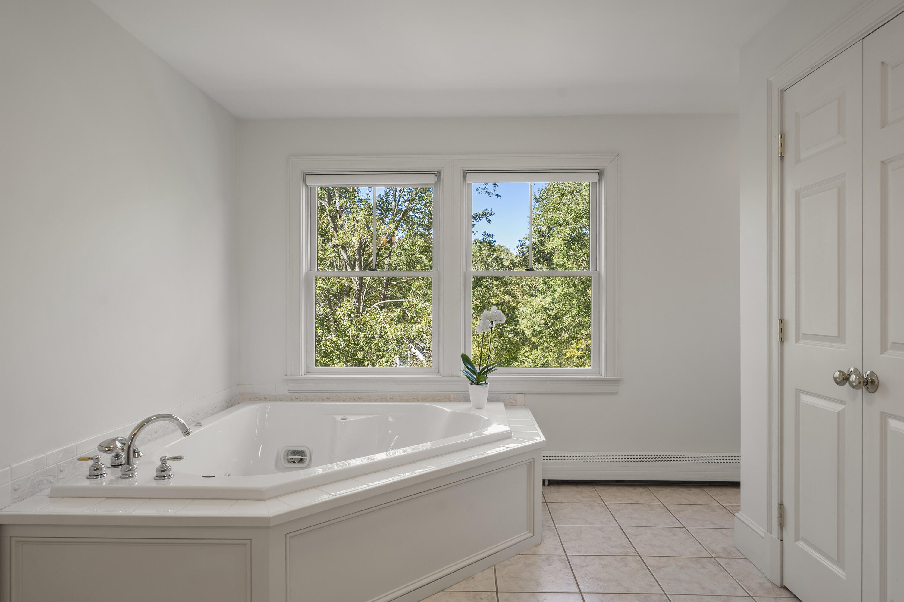 12 Abaco Drive