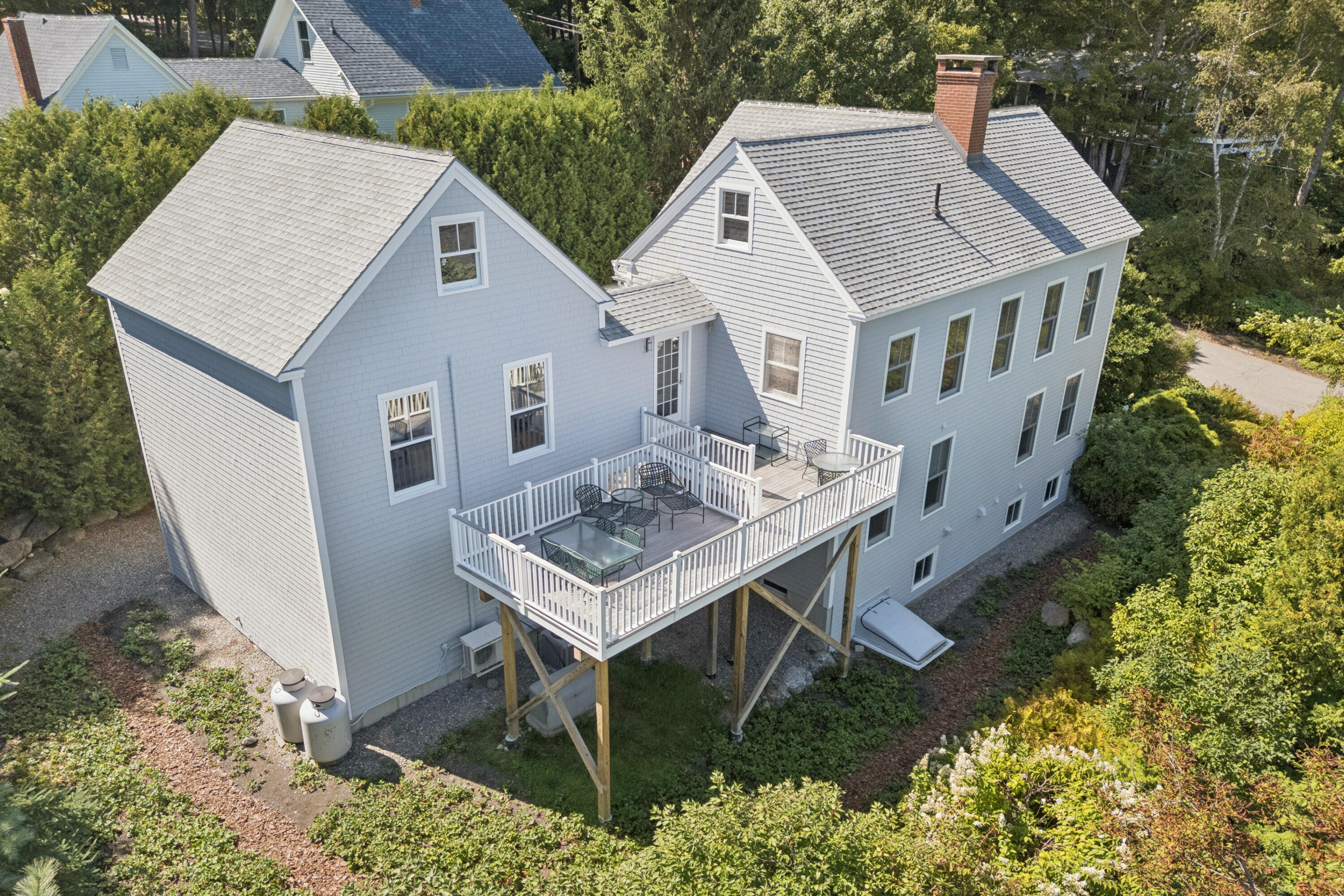 8 Cedar Street