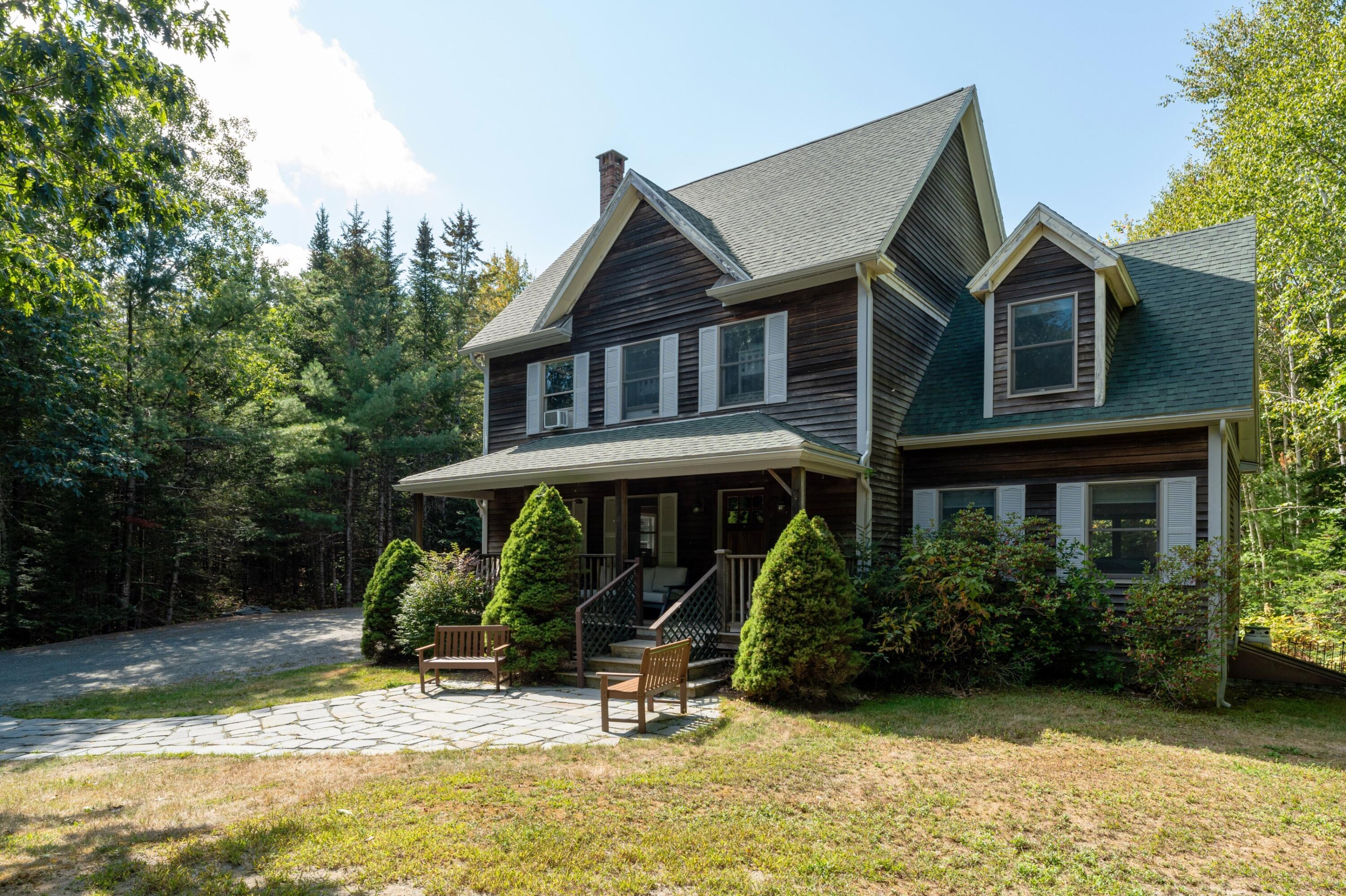 40 Fern Meadow Drive