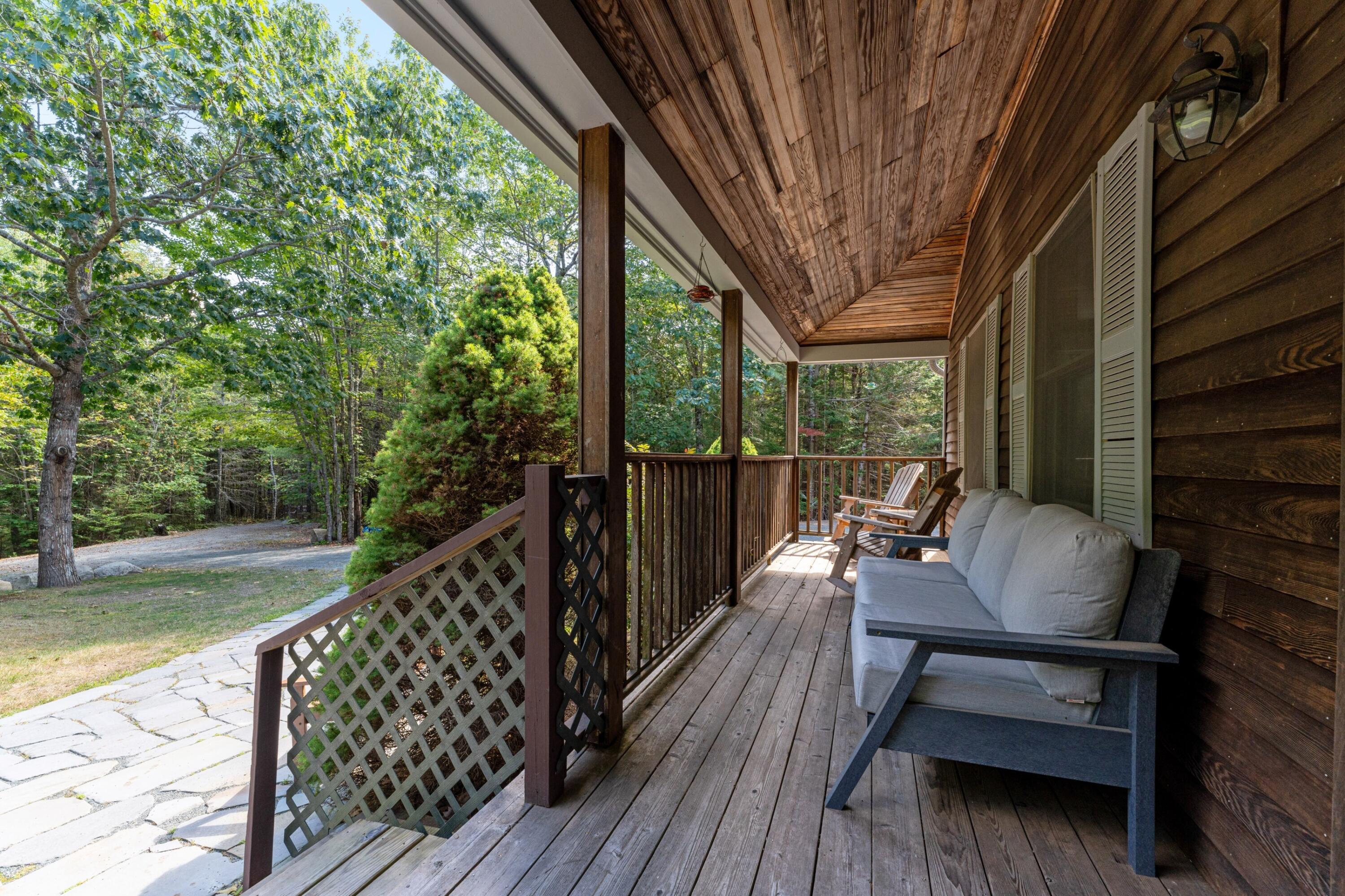 40 Fern Meadow Drive